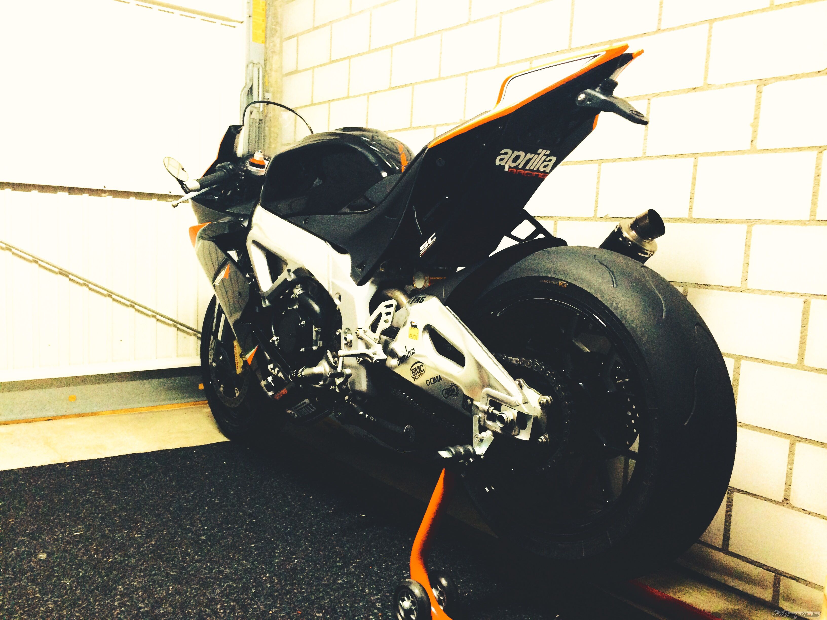 2010 APRILIA RSV4 | Picture 2683072 motorcycle photo
