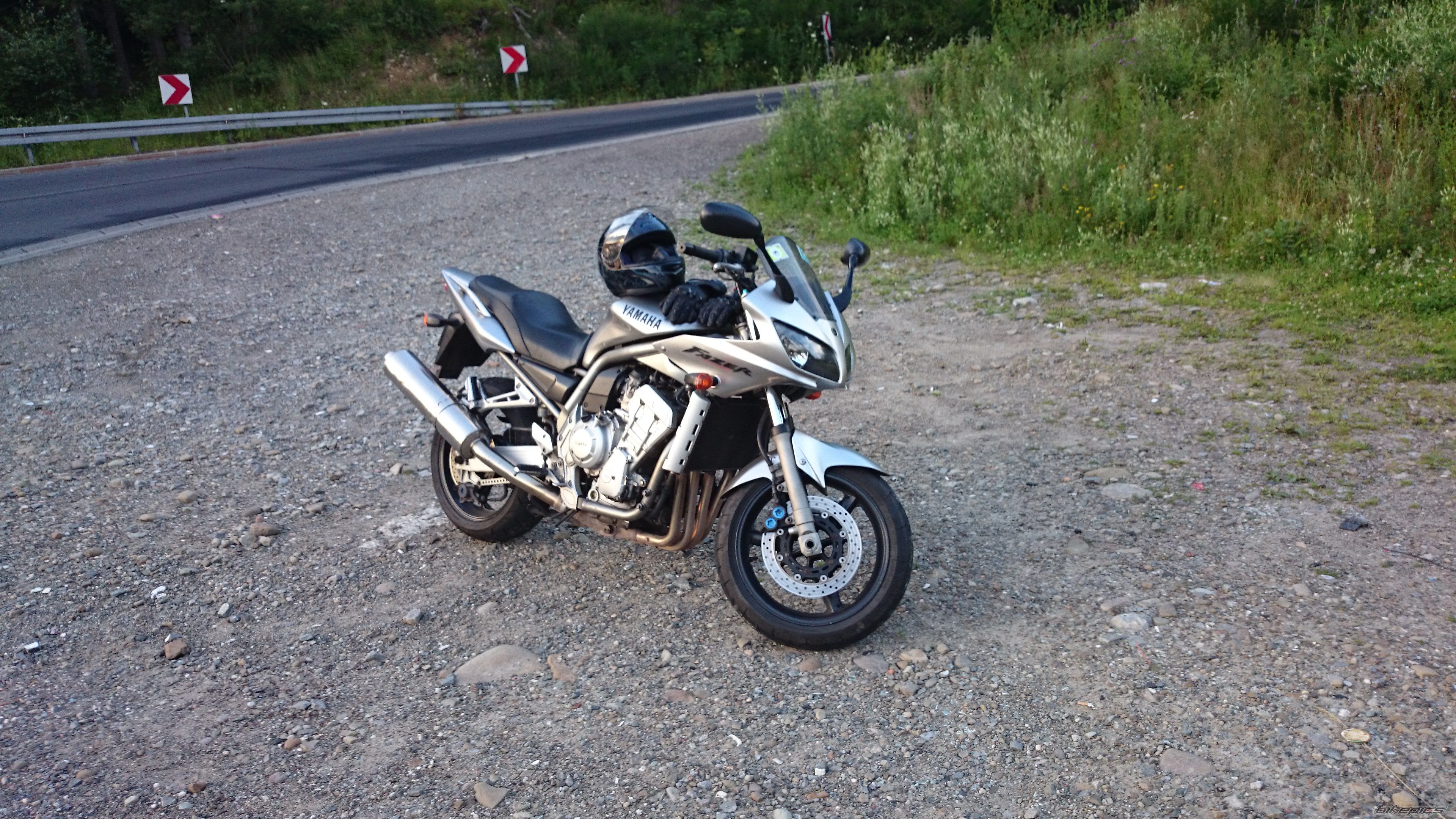 2002 YAMAHA FZS 1000 FAZER | Picture 2683165 motorcycle photo