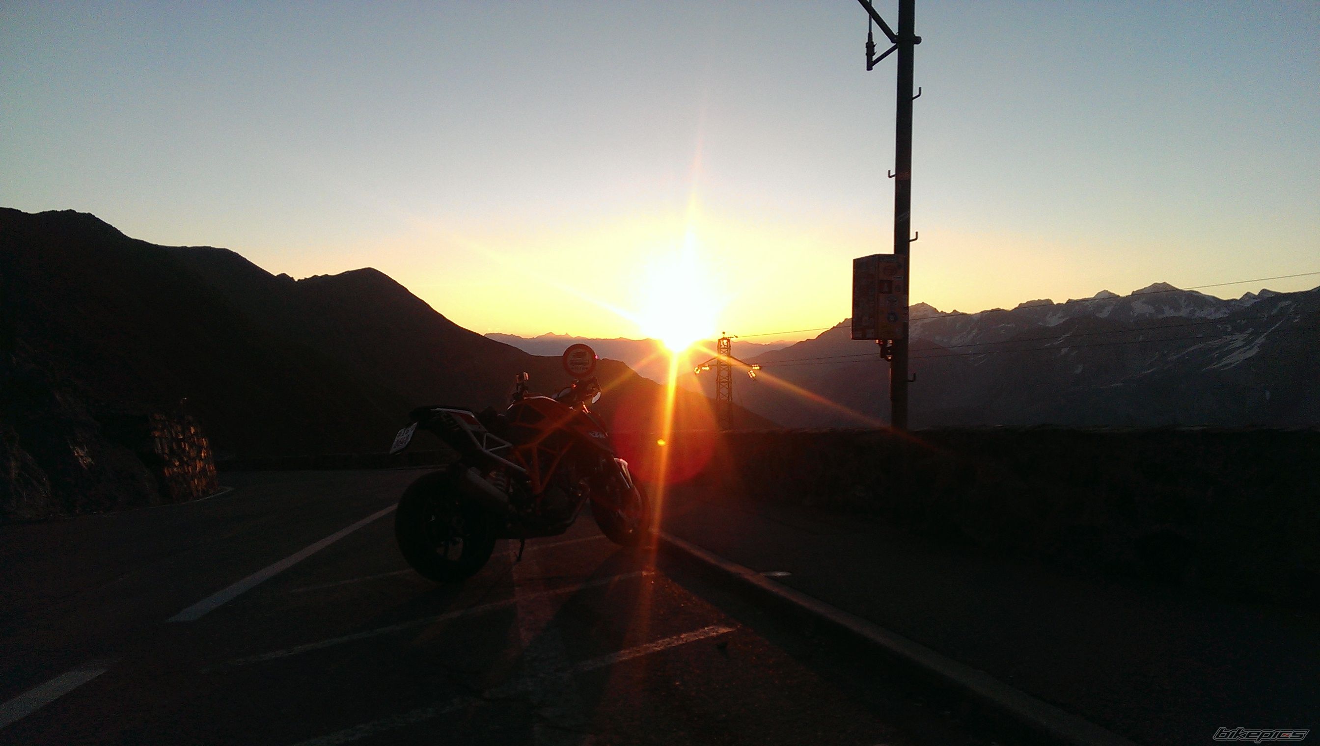 2014 KTM SUPER DUKE R | Picture 2684365 motorcycle photo