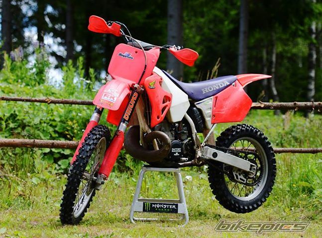 1995 HONDA CR 250 | Picture 2685077 motorcycle photo