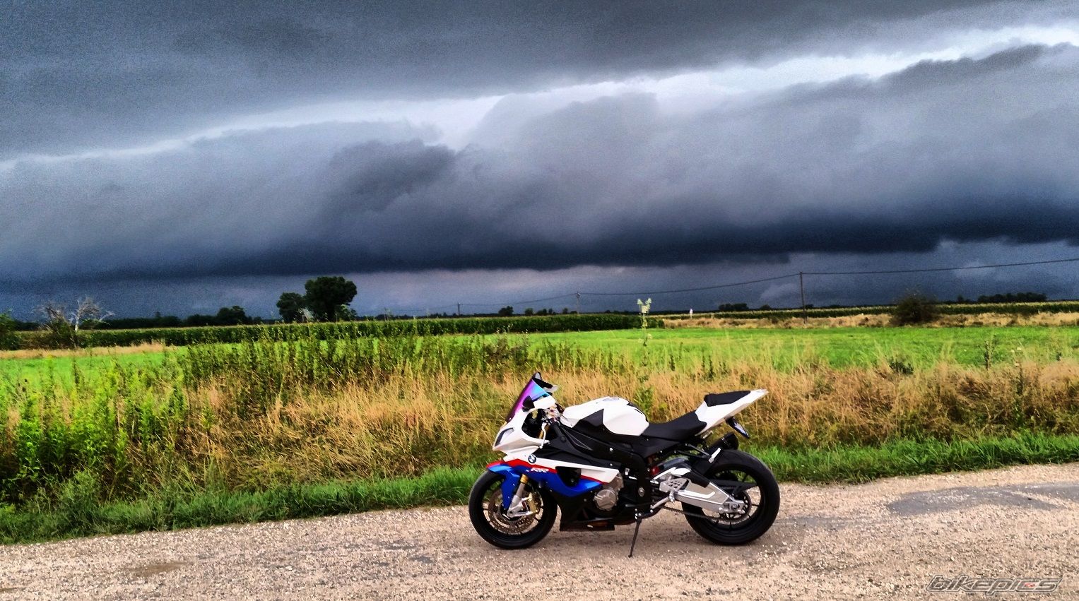    | Picture 2686575 motorcycle photo