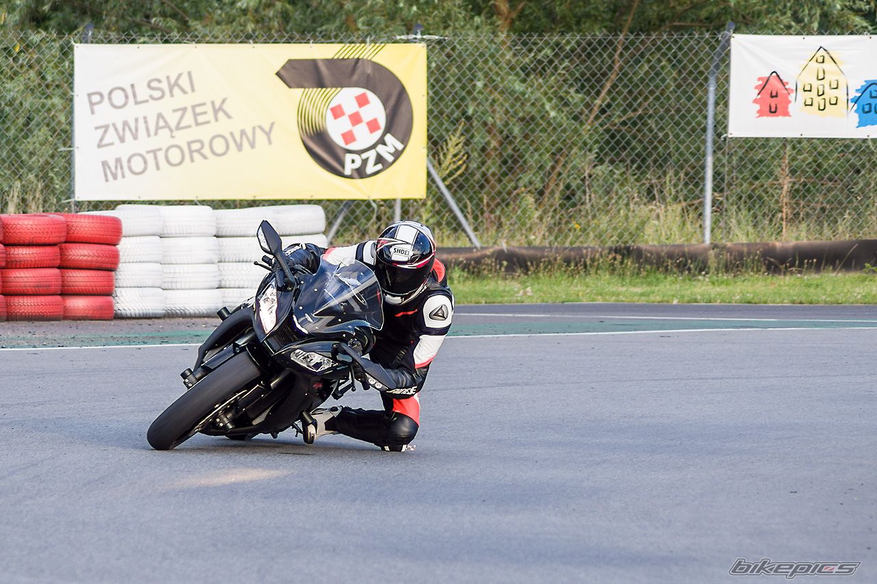 2011 KAWASAKI ZX 10R | Picture 2686825 motorcycle photo
