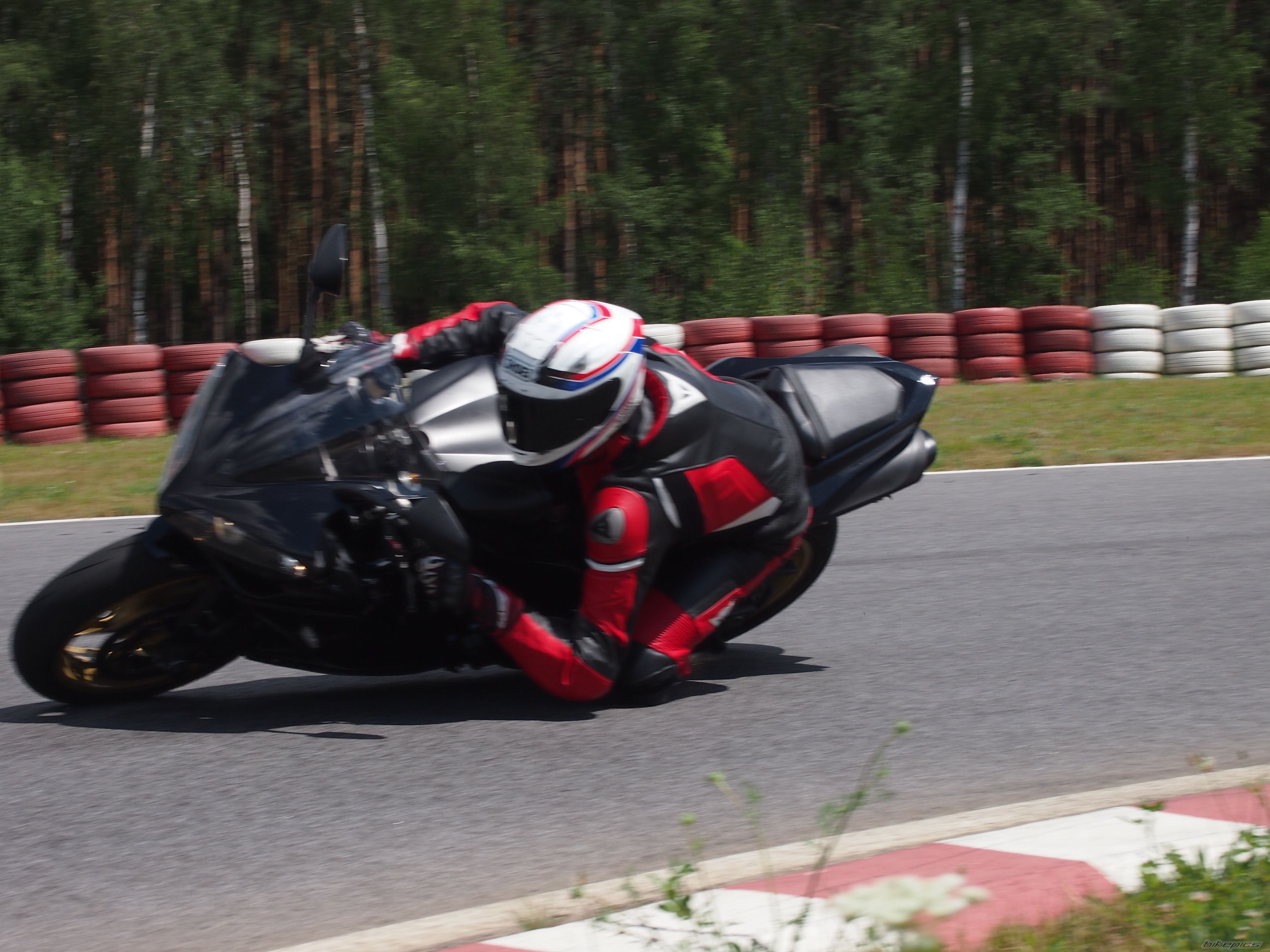 2007 YAMAHA YZF R1 | Picture 2687770 motorcycle photo