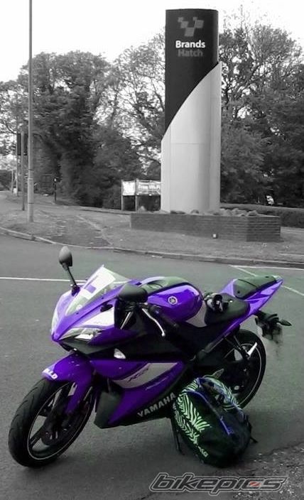 2011 YAMAHA YZF R125 | Picture 2688870 motorcycle photo