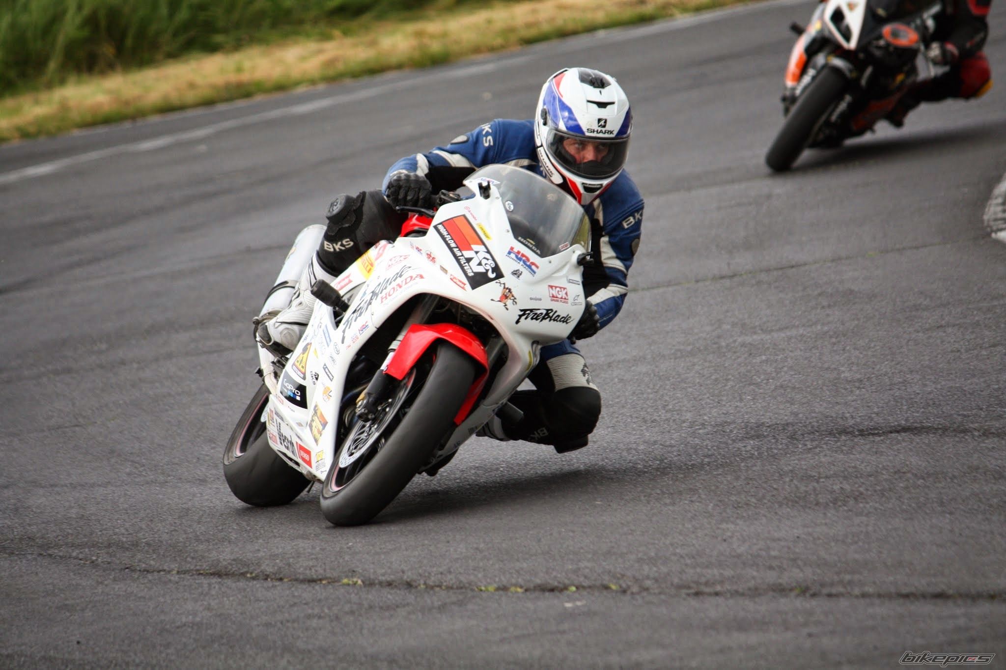 2000 HONDA CBR 929RR FIREBLADE | Picture 2689836 motorcycle photo