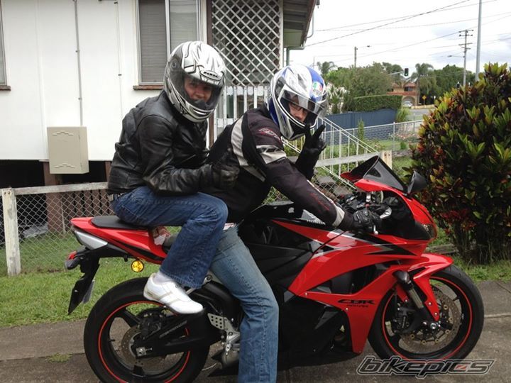 2011 HONDA CBR 600 RR | Picture 2690733 motorcycle photo