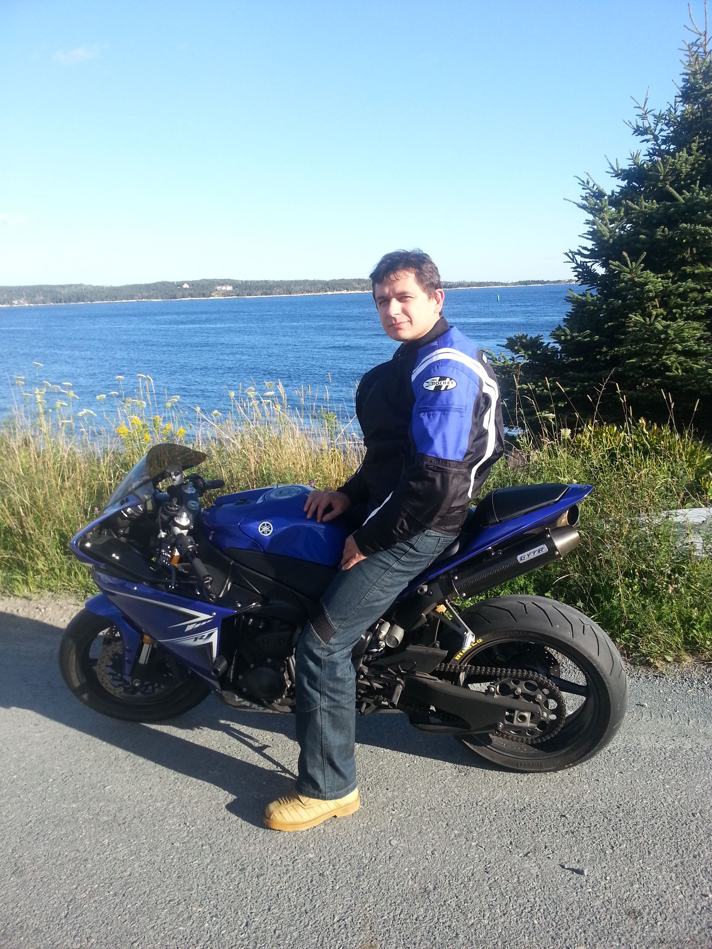 2009 YAMAHA YZF R1 | Picture 2692060 motorcycle photo