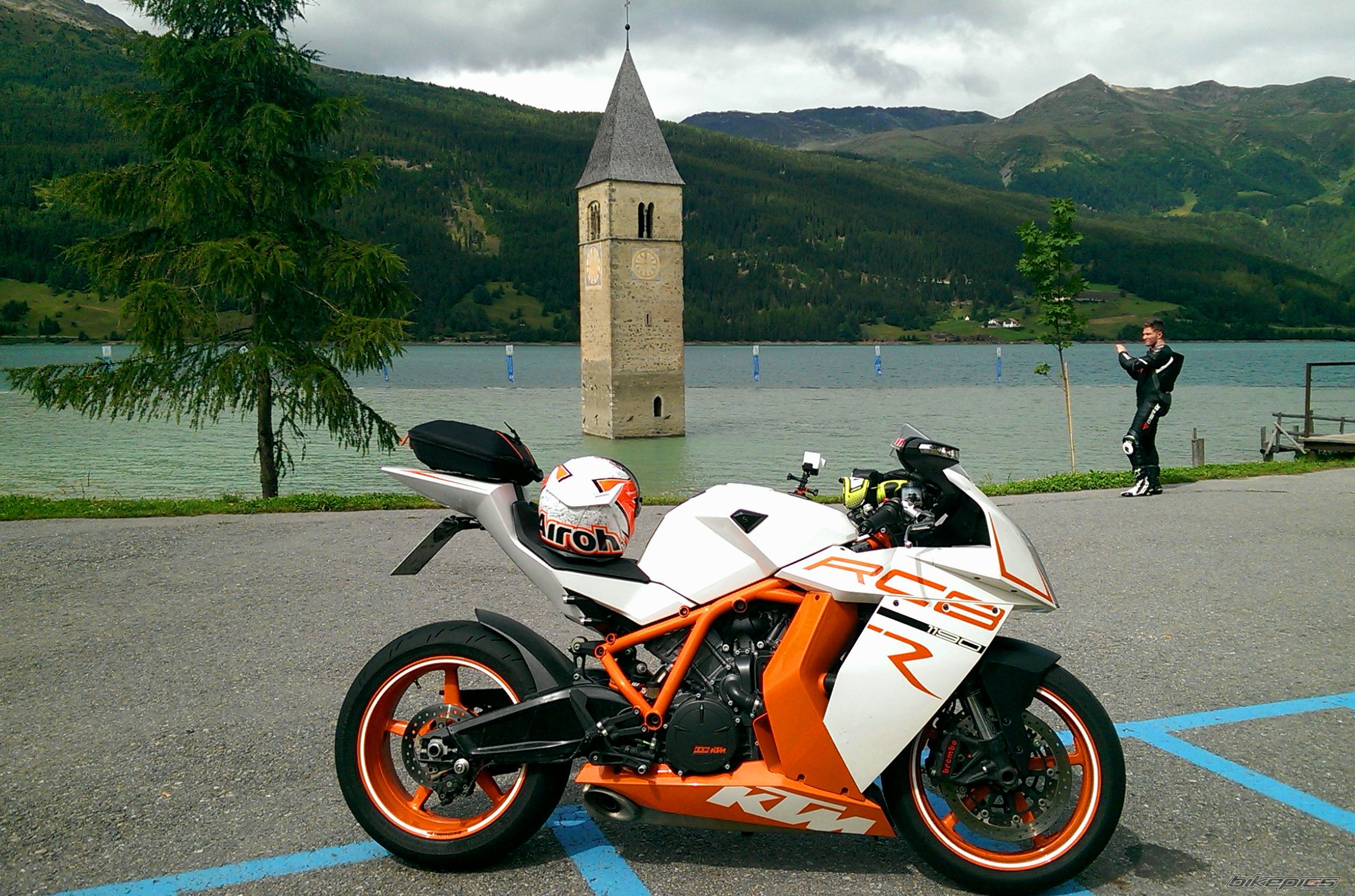 2011 KTM RC8 R | Picture 2692645 motorcycle photo