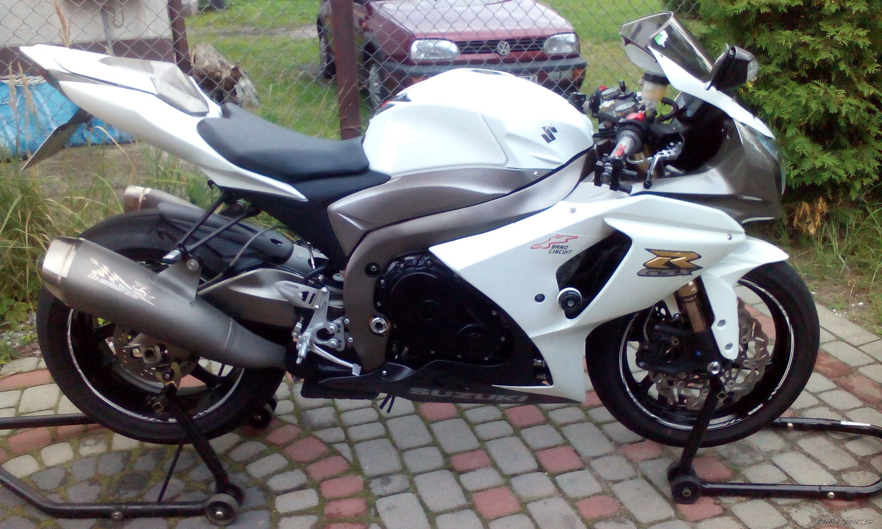 2010 SUZUKI GSX R 1000 | Picture 2692975 motorcycle photo
