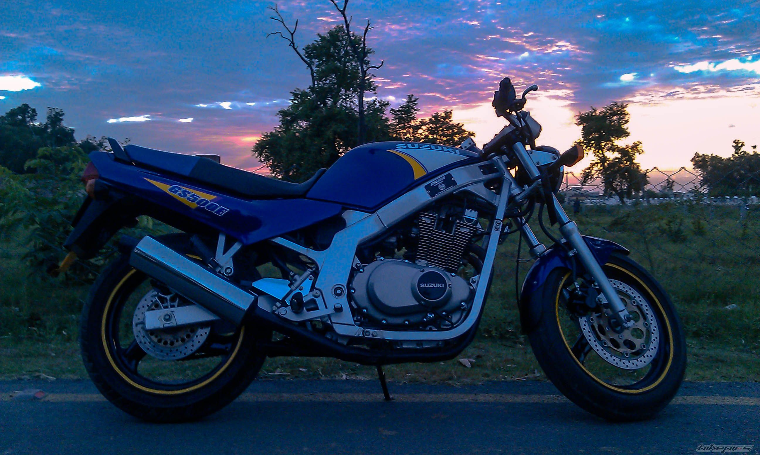 1991 SUZUKI GS 500 | Picture 2693948 motorcycle photo