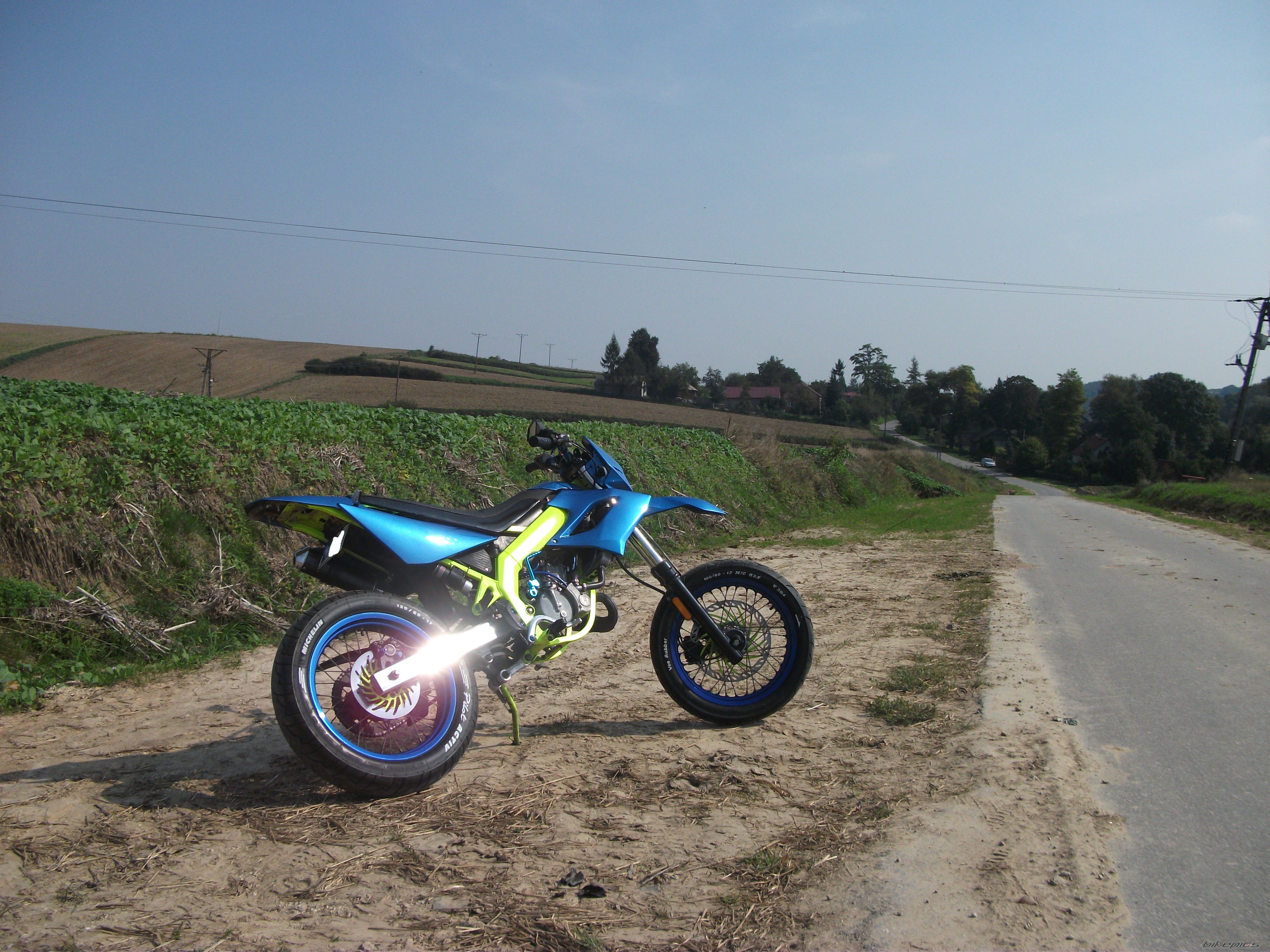 2004 DERBI SENDA DRD SM 50 | Picture 2694708 motorcycle photo