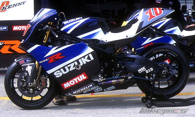2003 SUZUKI GSV R | Picture 269473 motorcycle photo