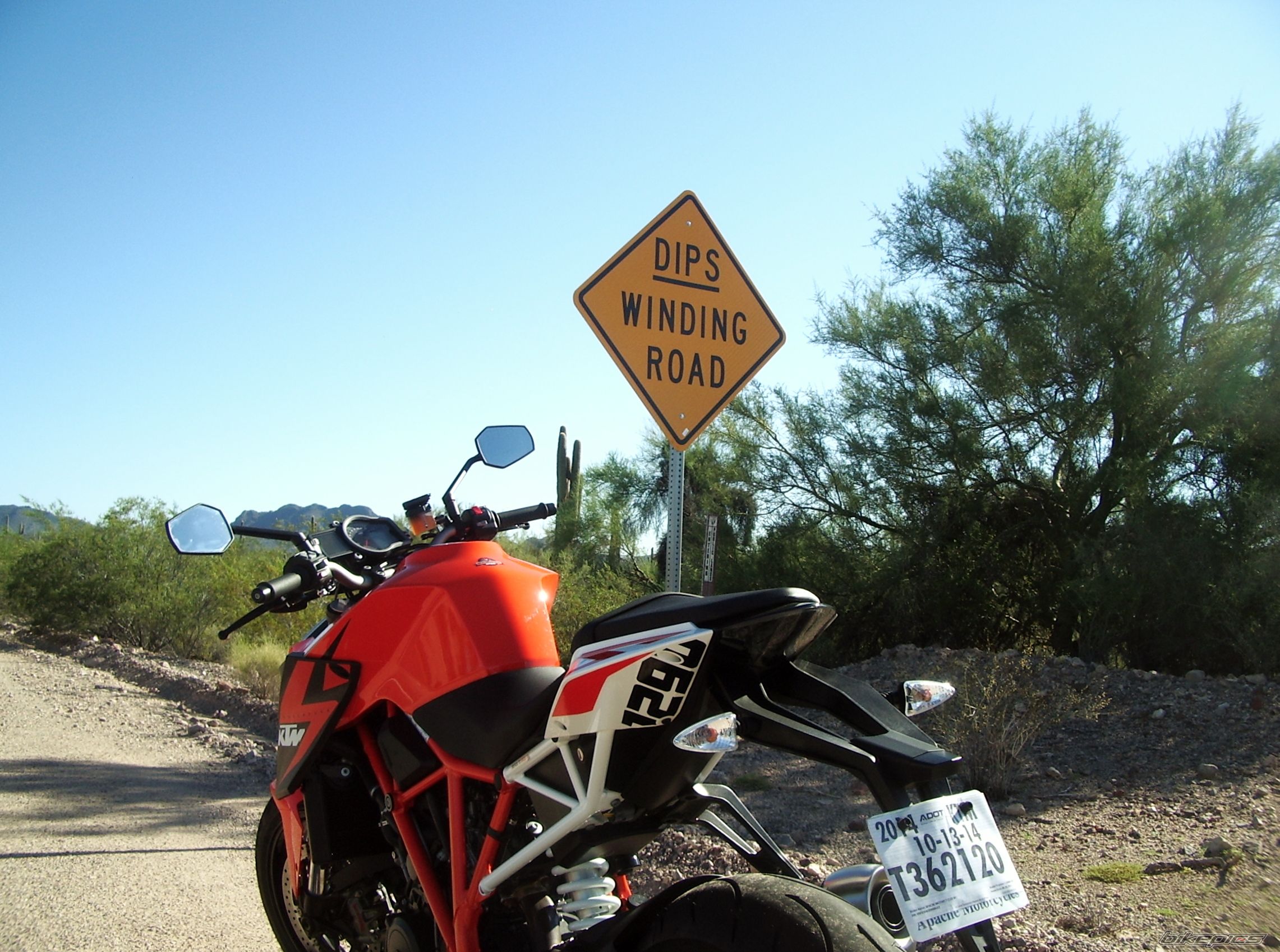 2014 KTM 1290 SUPERDUKE R | Picture 2696064 motorcycle photo