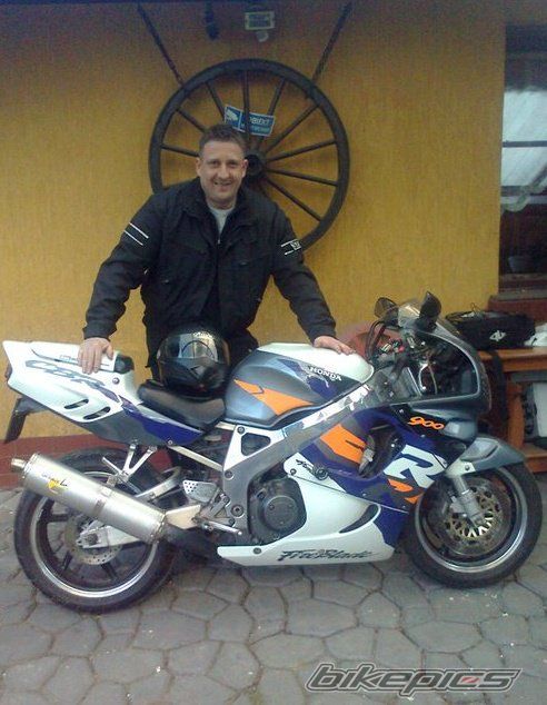 1996 HONDA CBR 900RR FIREBLADE | Picture 2696317 motorcycle photo