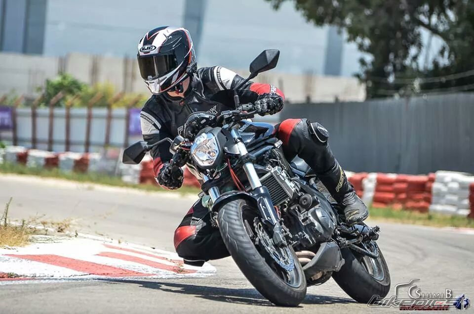 2010 KAWASAKI ER 6N | Picture 2697169 motorcycle photo