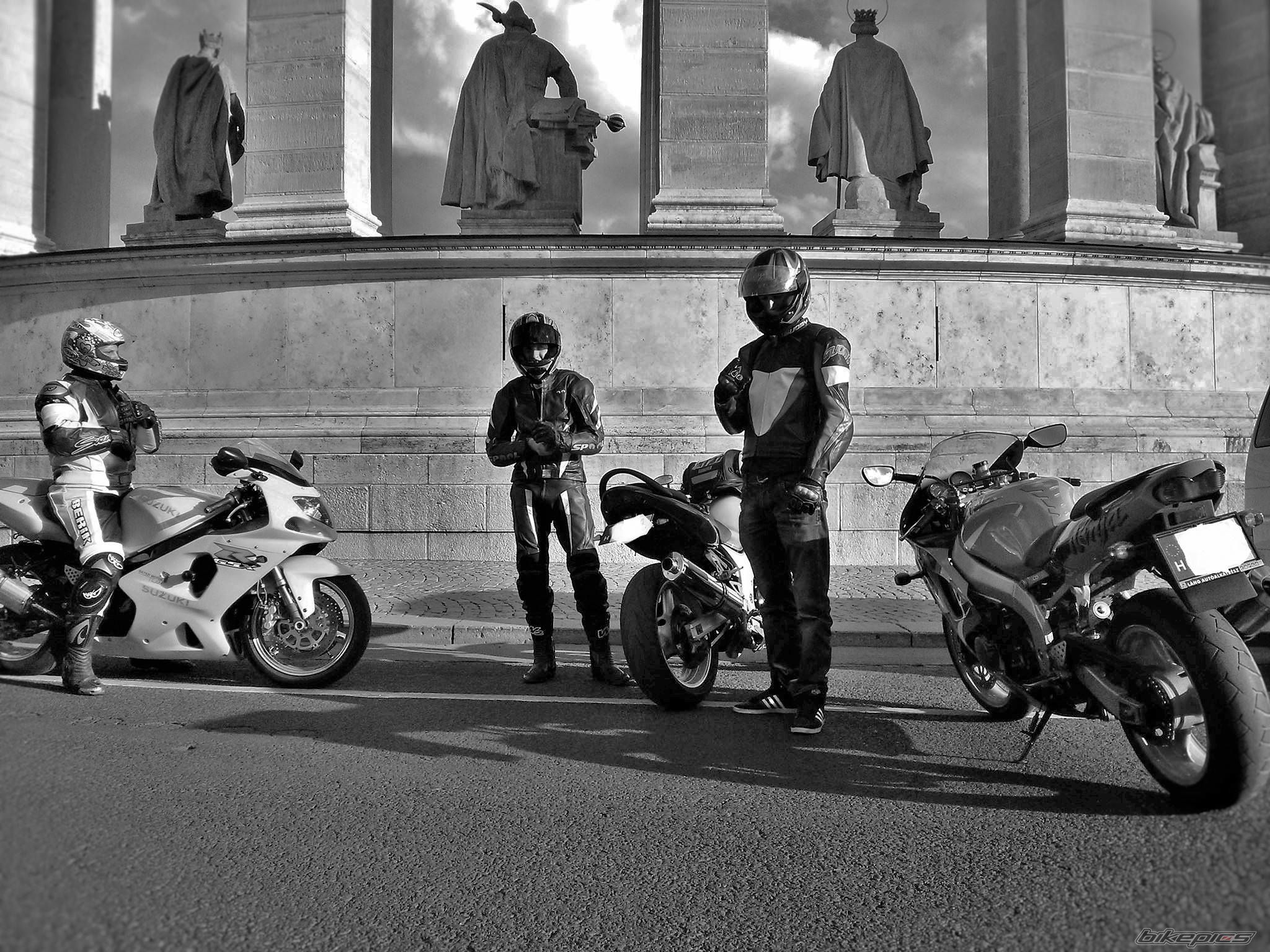 2007 SUZUKI GSX R 600 | Picture 2698045 motorcycle photo
