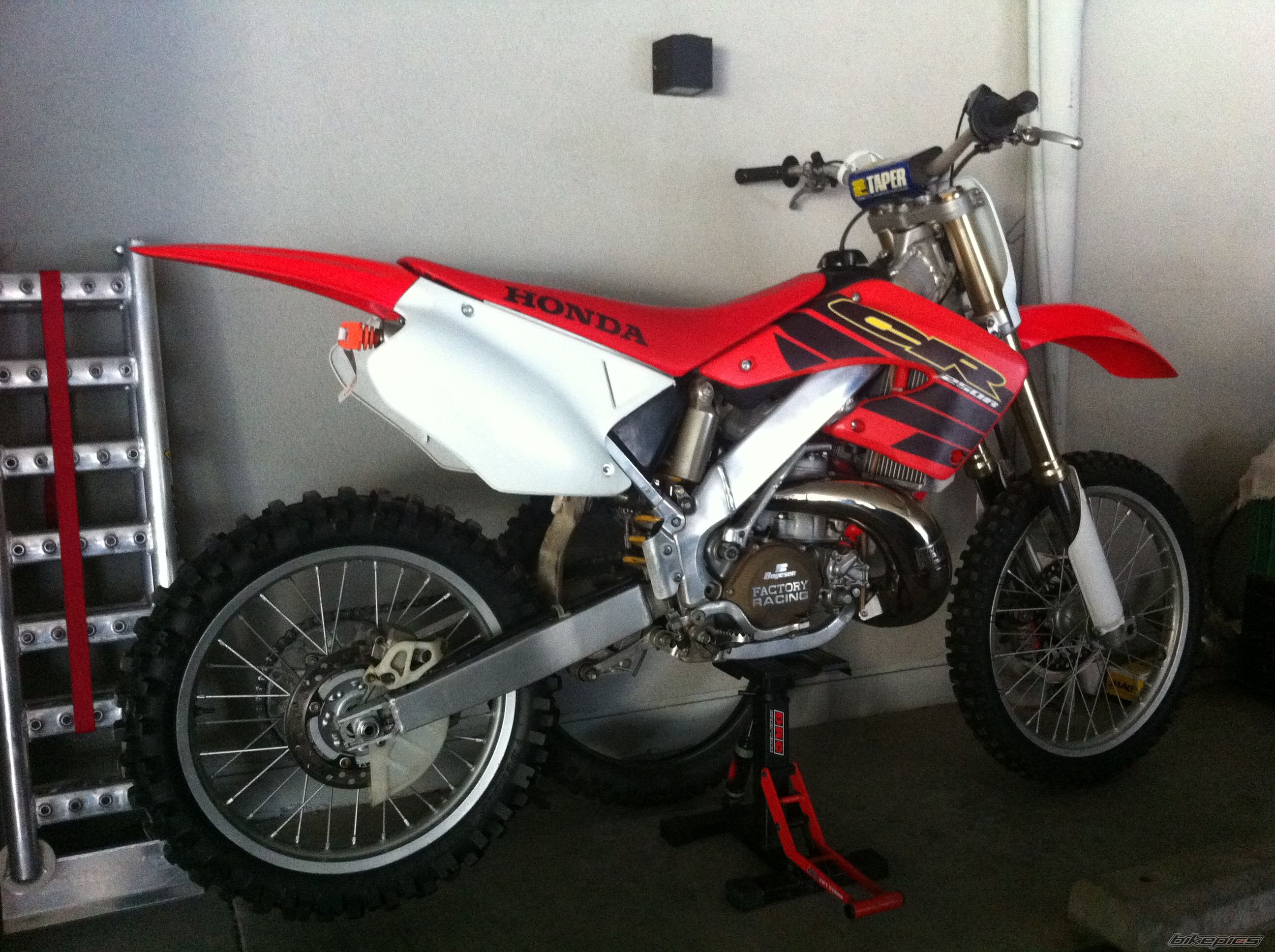    | Picture 2699911 motorcycle photo
