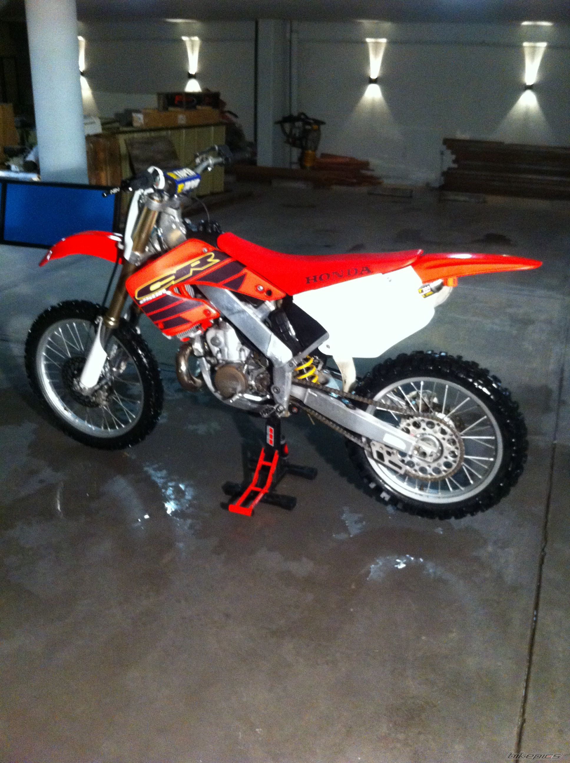    | Picture 2699912 motorcycle photo
