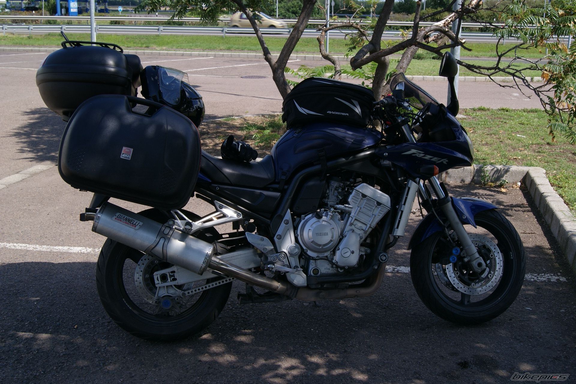 2003 YAMAHA FZS 1000 FAZER | Picture 2701519 motorcycle photo
