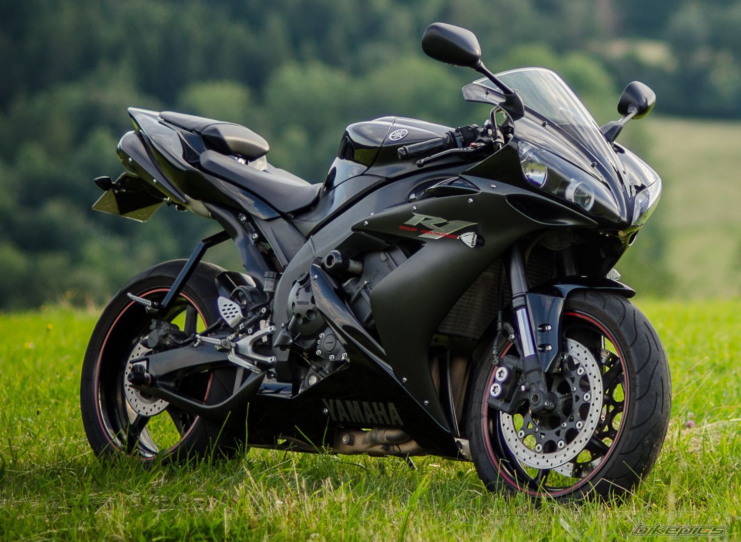 2005 YAMAHA YZF R1 | Picture 2701966 motorcycle photo