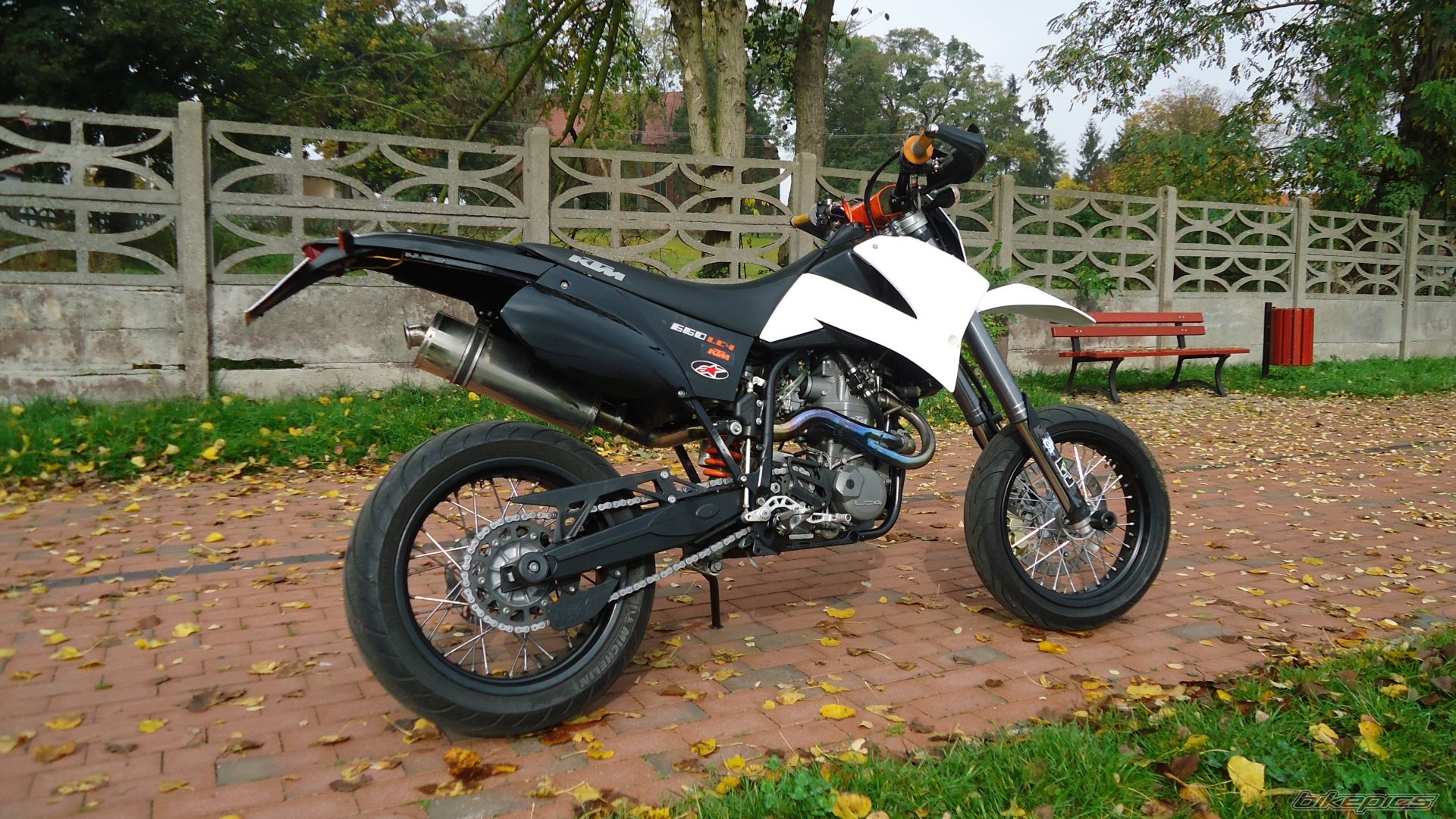 2005 KTM 660 SMC | Picture 2703031 motorcycle photo
