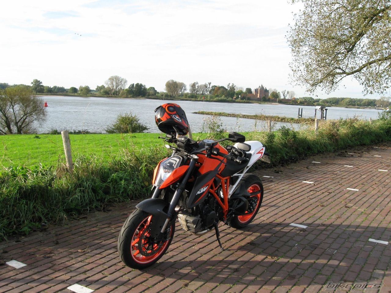 2014 KTM SUPER DUKE R | Picture 2703470 motorcycle photo