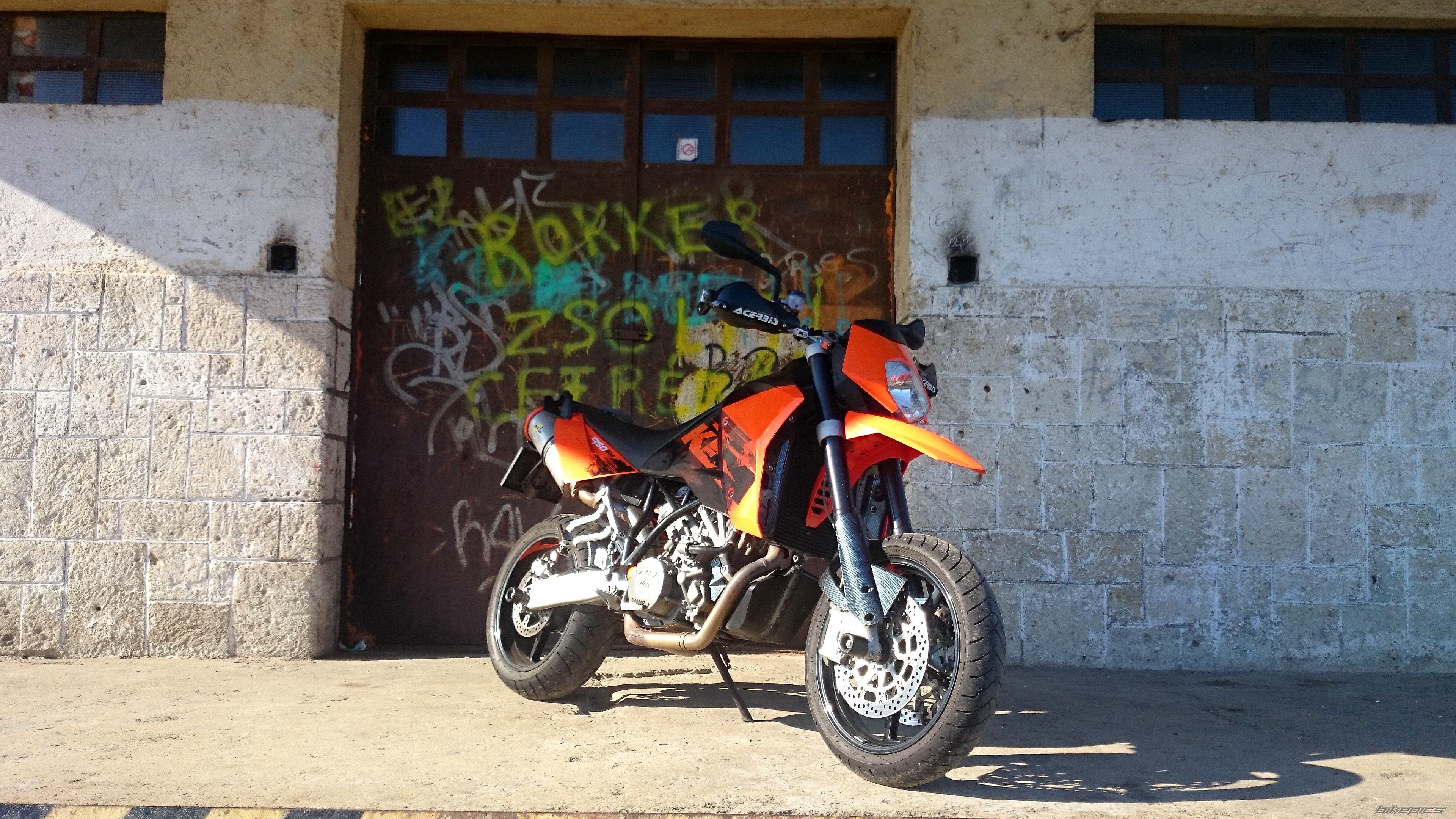 2007 KTM 950 SUPERMOTO | Picture 2703500 motorcycle photo
