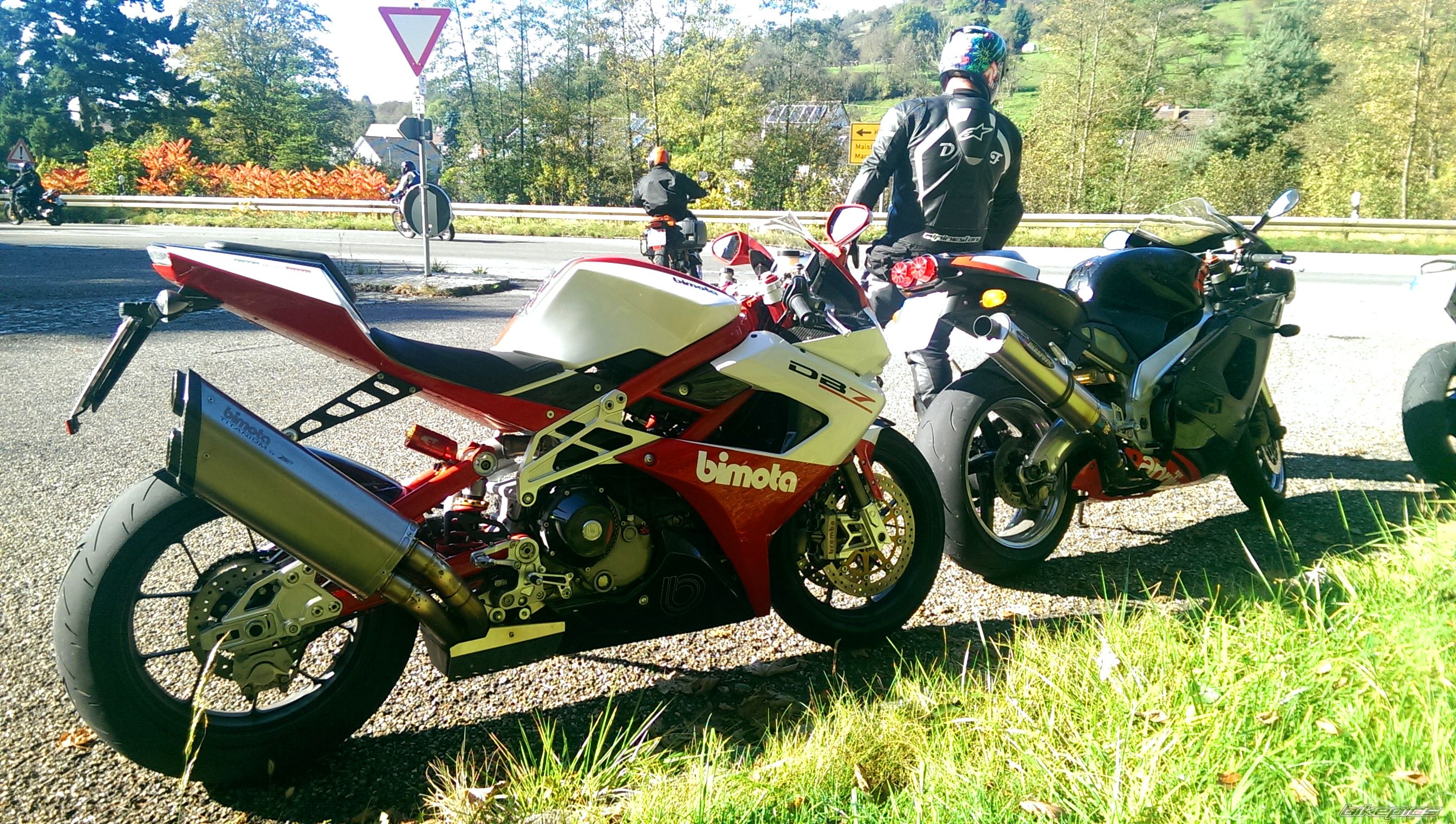 2011 BIMOTA DB7 | Picture 2704118 motorcycle photo