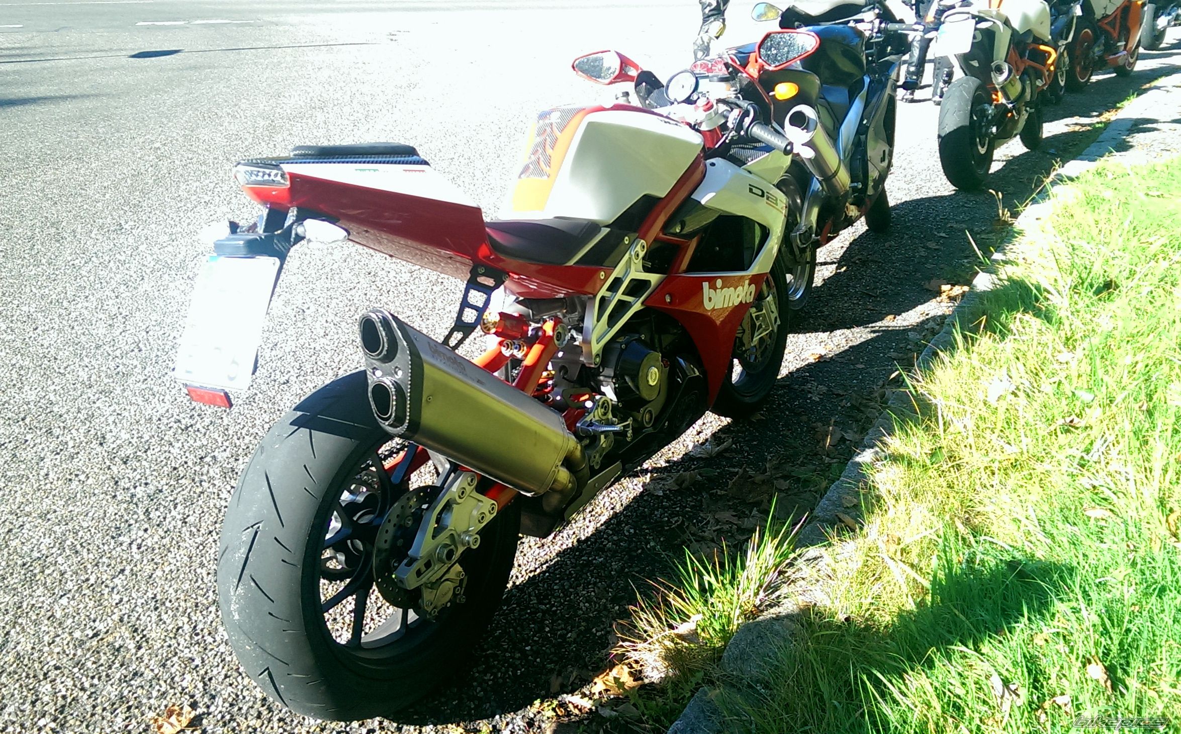 2011 BIMOTA DB7 | Picture 2704119 motorcycle photo