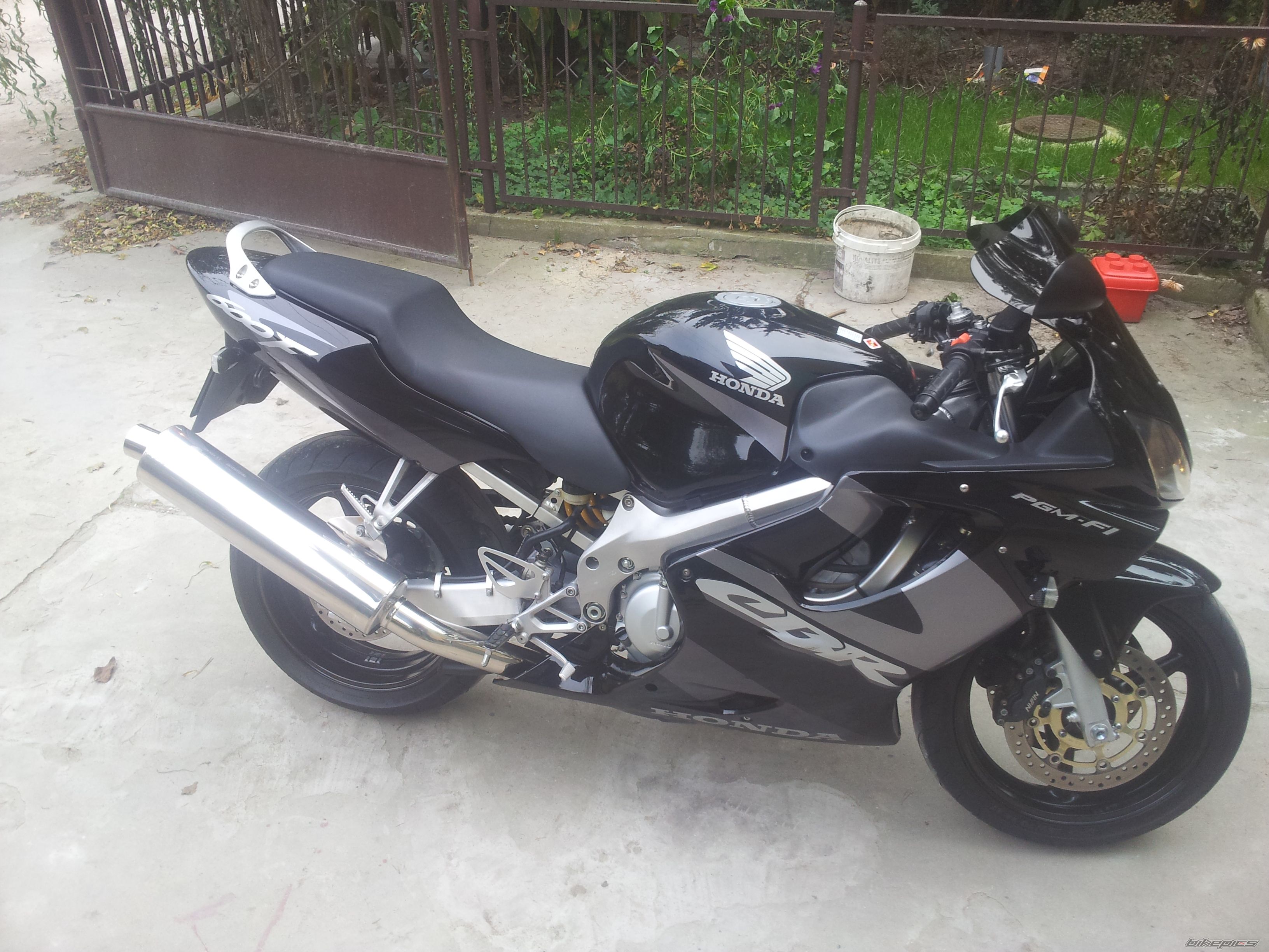2001 HONDA CBR 600 F4I | Picture 2704861 motorcycle photo