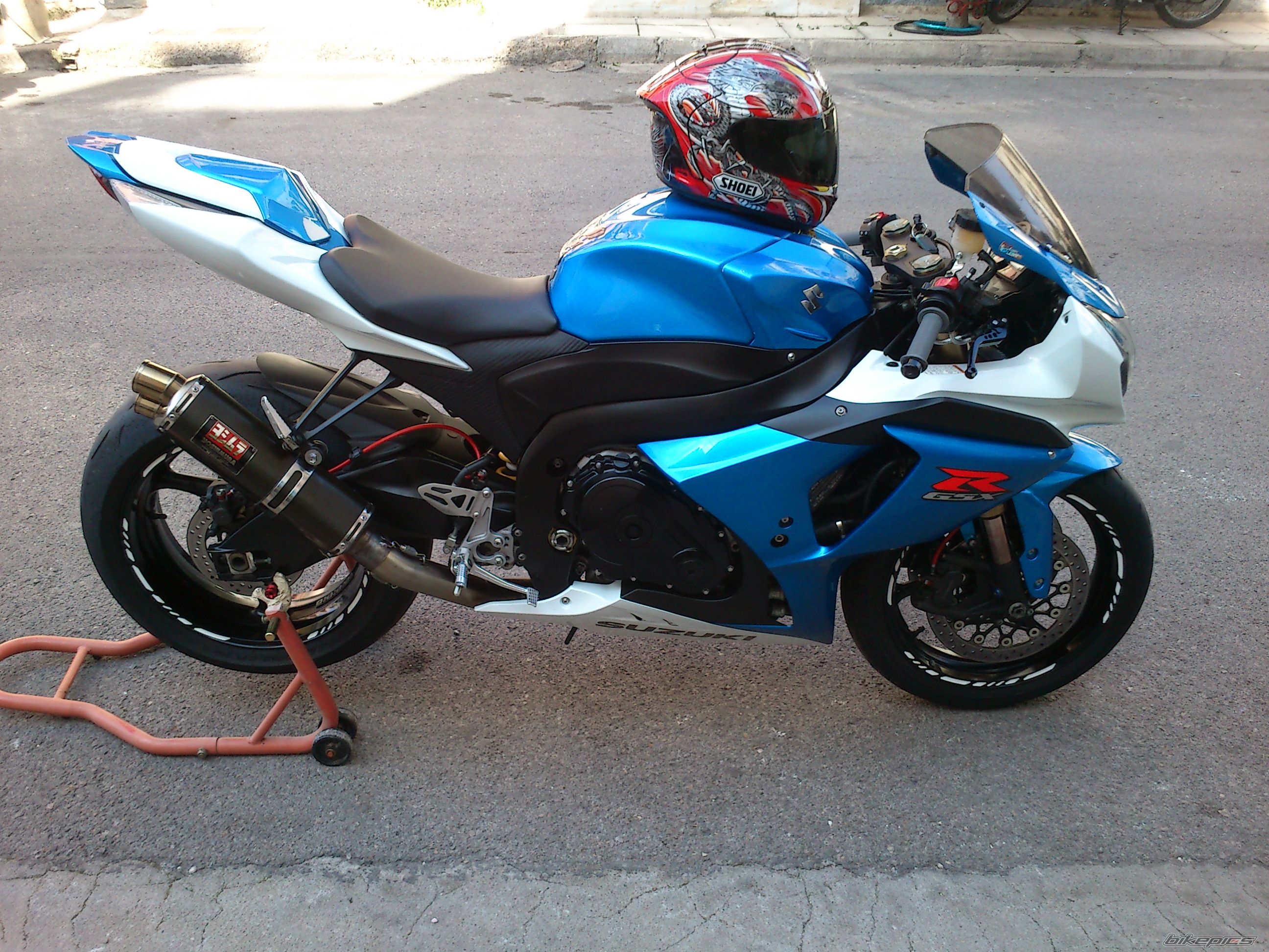 2010 SUZUKI GSX R 1000 | Picture 2706611 motorcycle photo