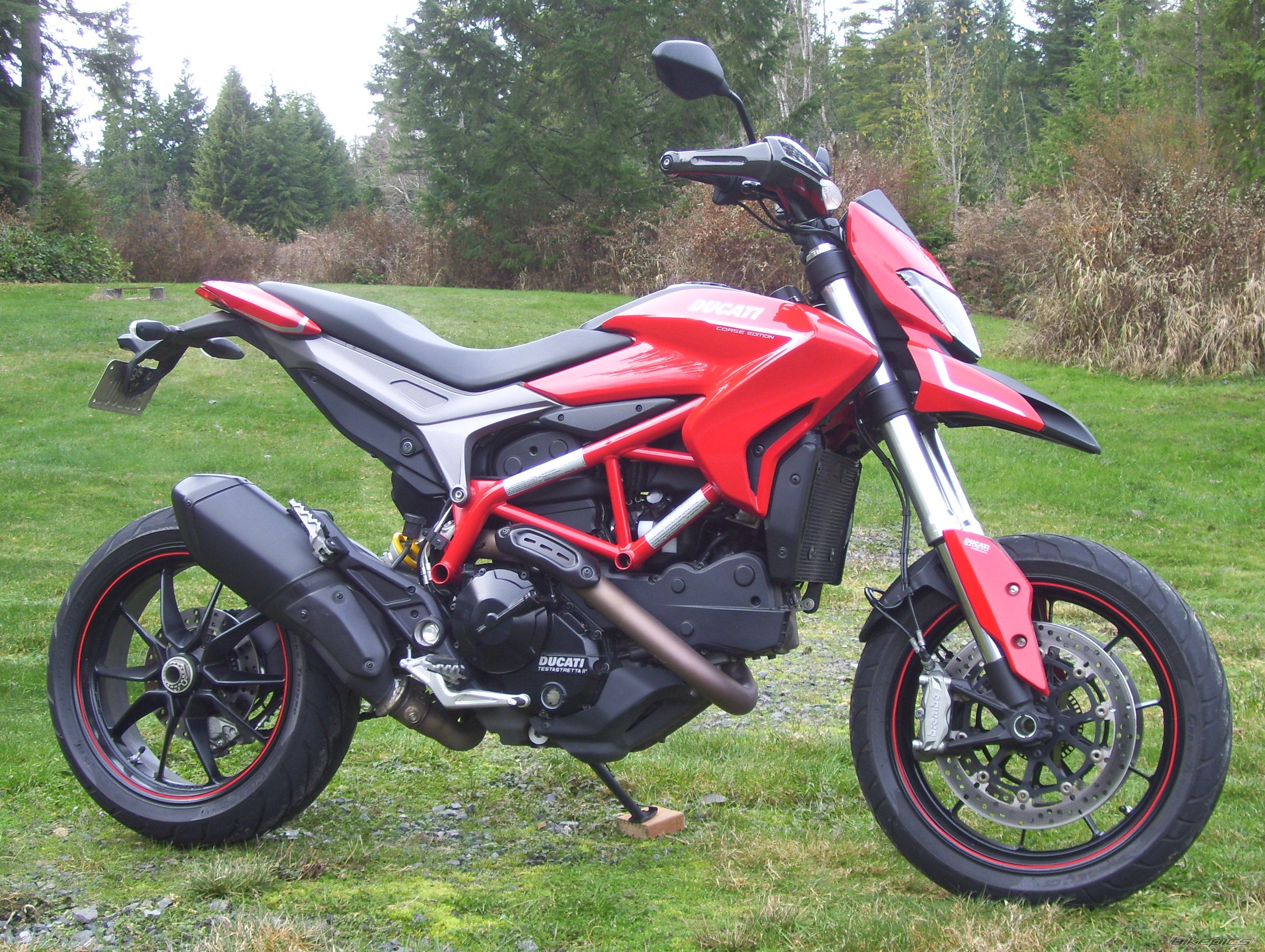 2013 DUCATI HYPERMOTARD 821 | Picture 2709385 motorcycle photo