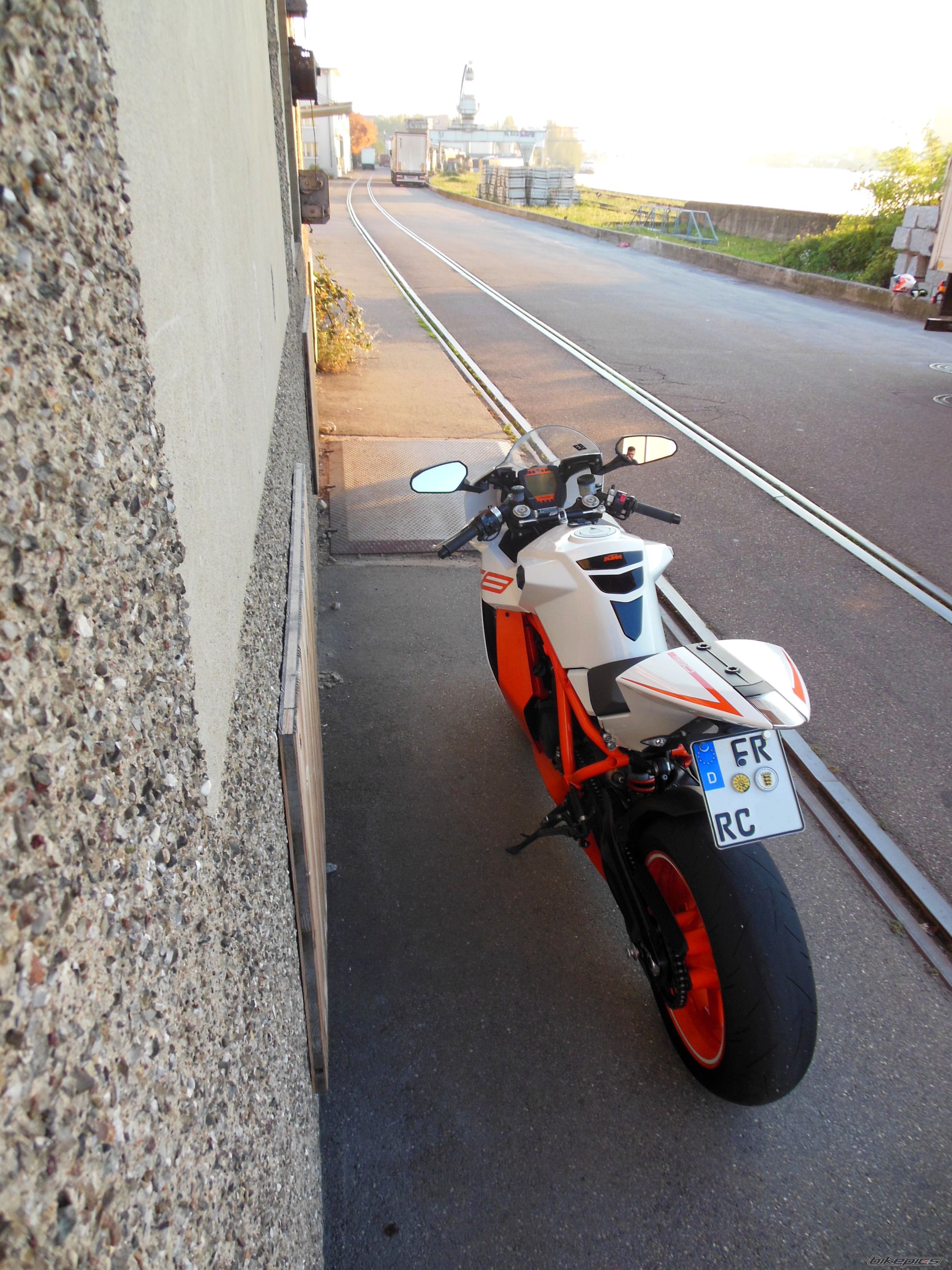 2011 KTM RC8 R | Picture 2710924 motorcycle photo