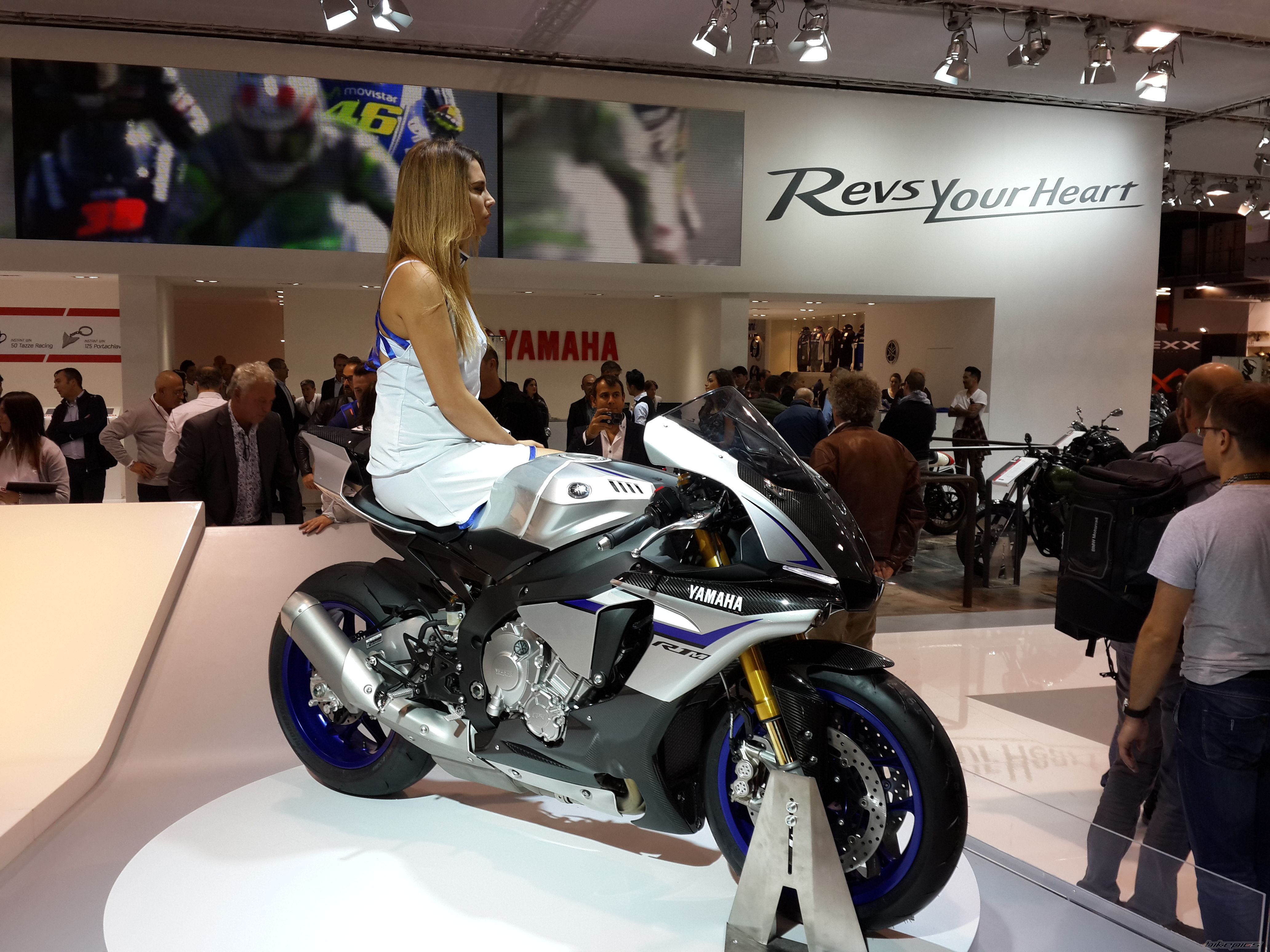 2015 YAMAHA YZF R1 | Picture 2710937 motorcycle photo