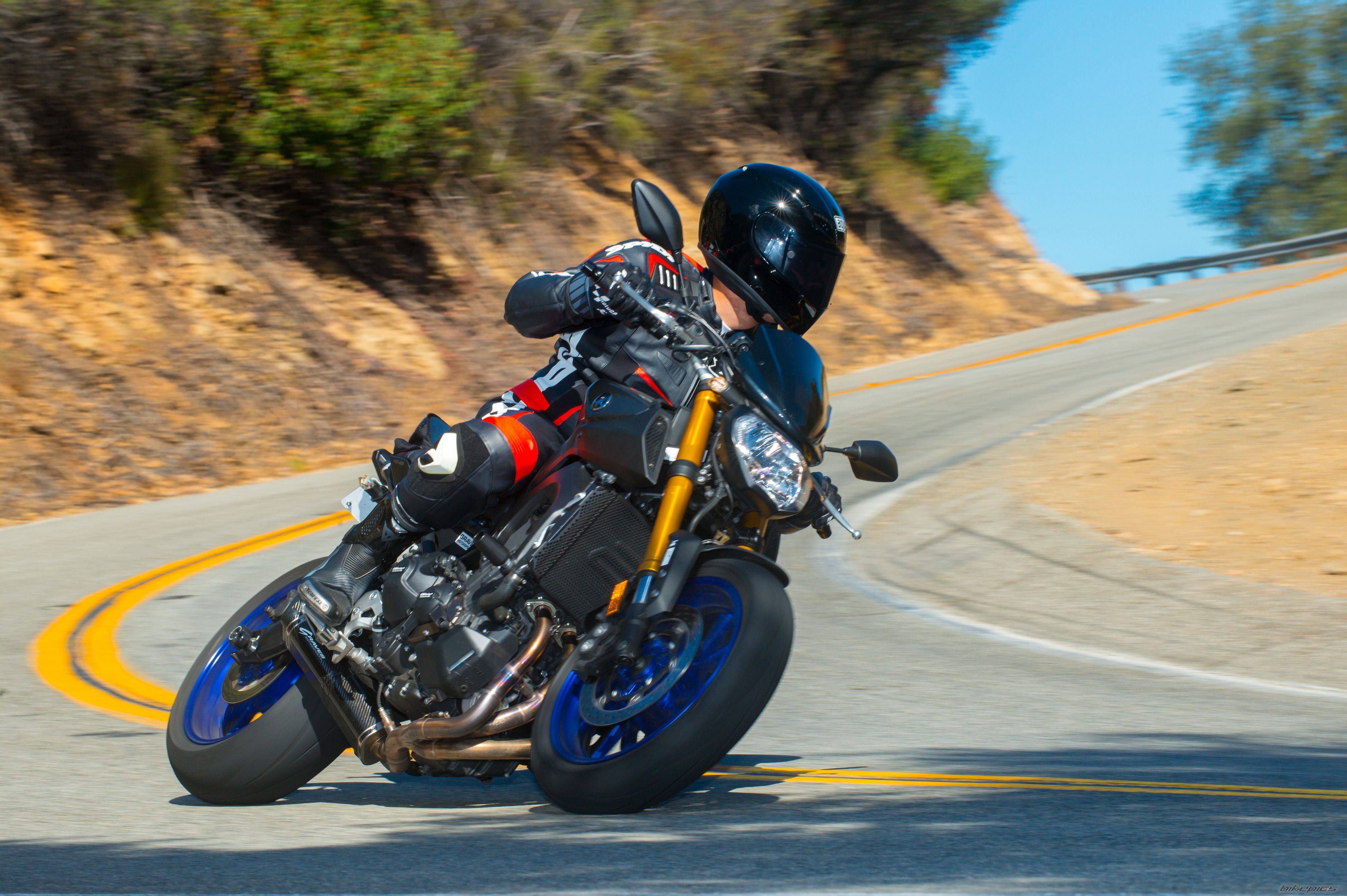 2014 YAMAHA FZ 09 | Picture 2711551 motorcycle photo