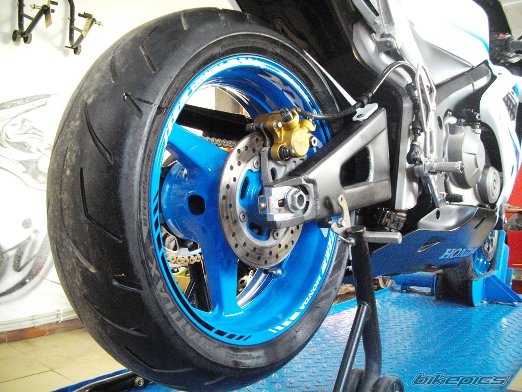 2002 HONDA CBR 600 RR | Picture 2712410 motorcycle photo