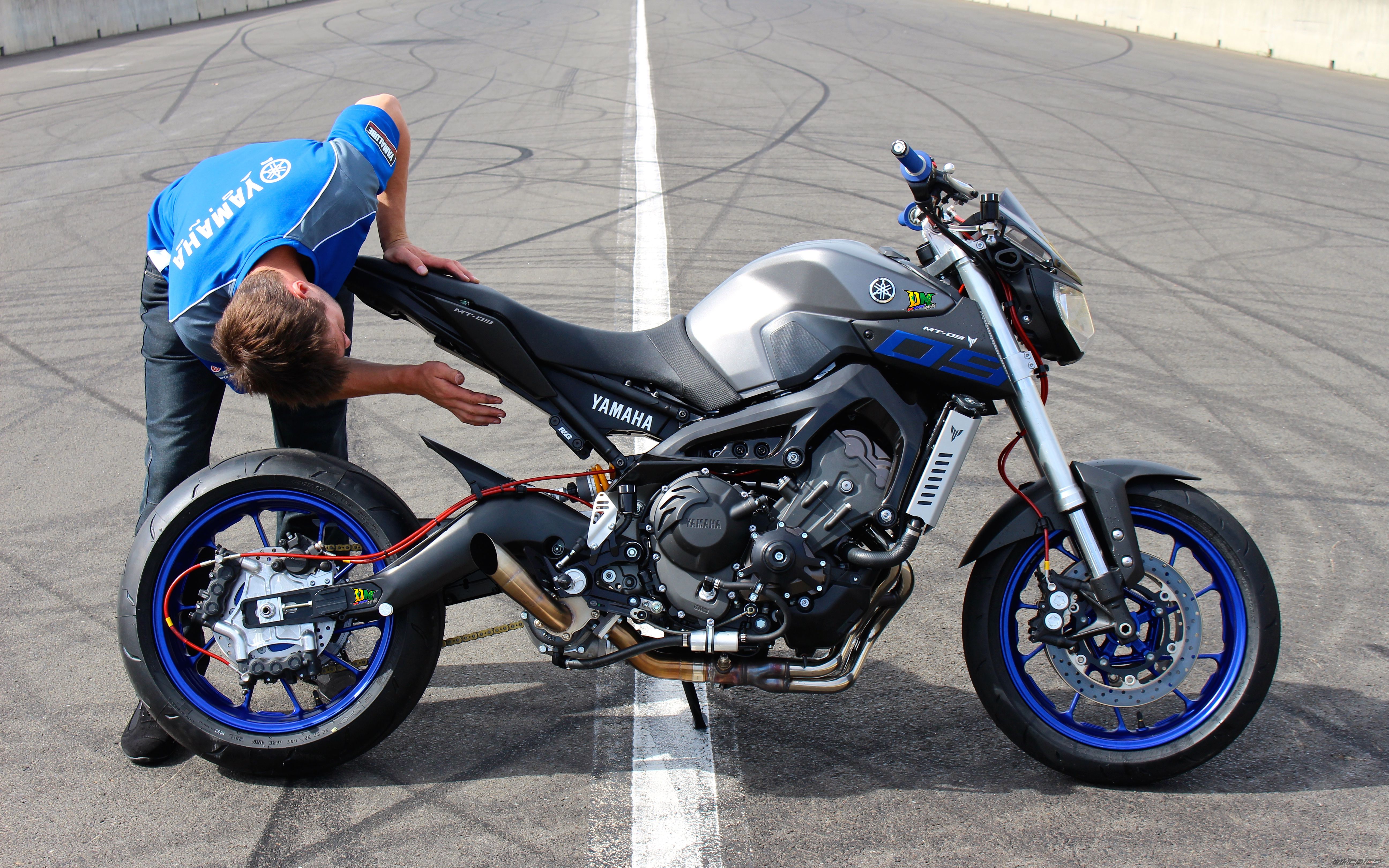 2014 YAMAHA MT 09 | Picture 2712506 motorcycle photo