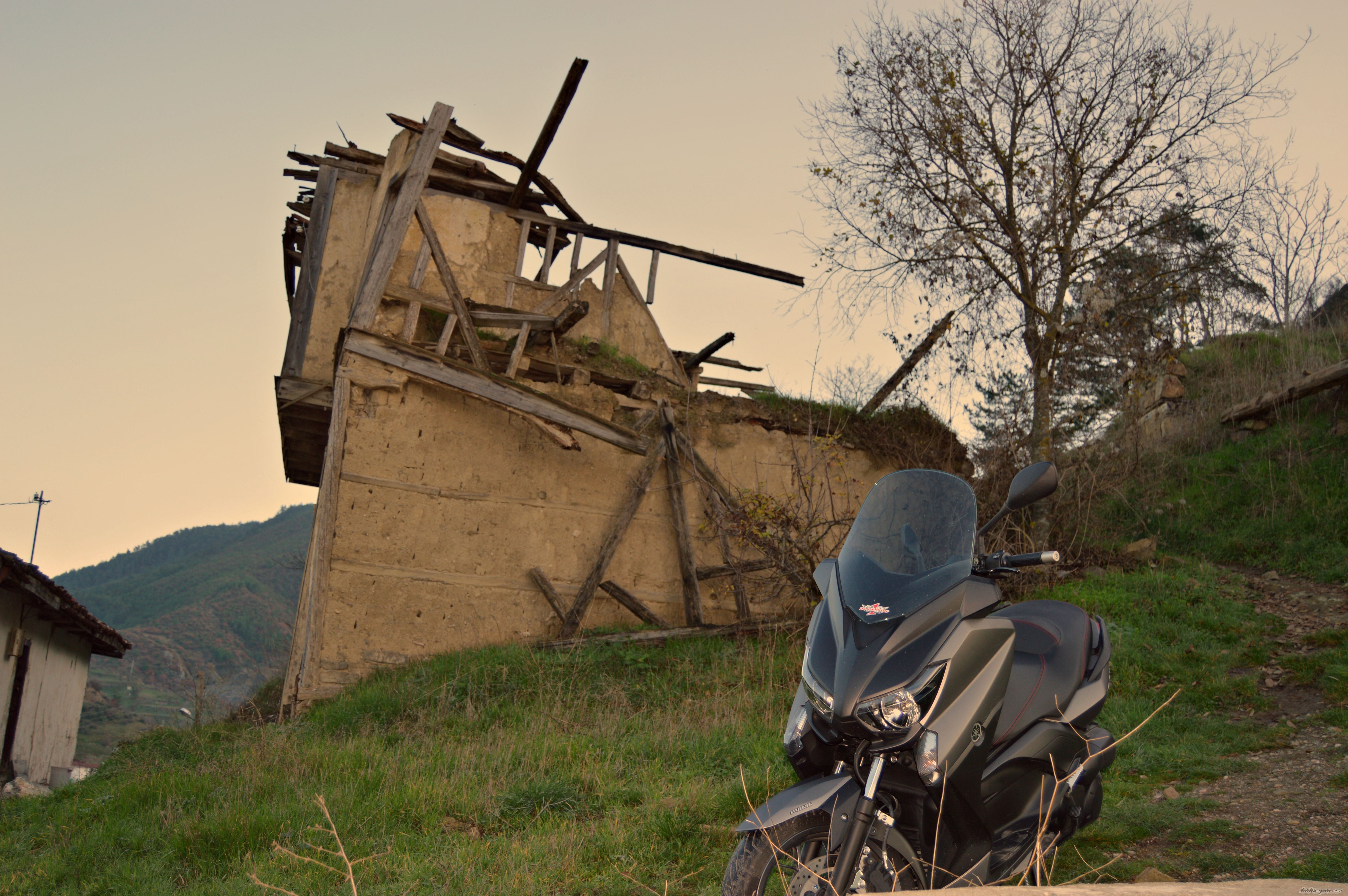2014 YAMAHA XMAX | Picture 2714672 motorcycle photo
