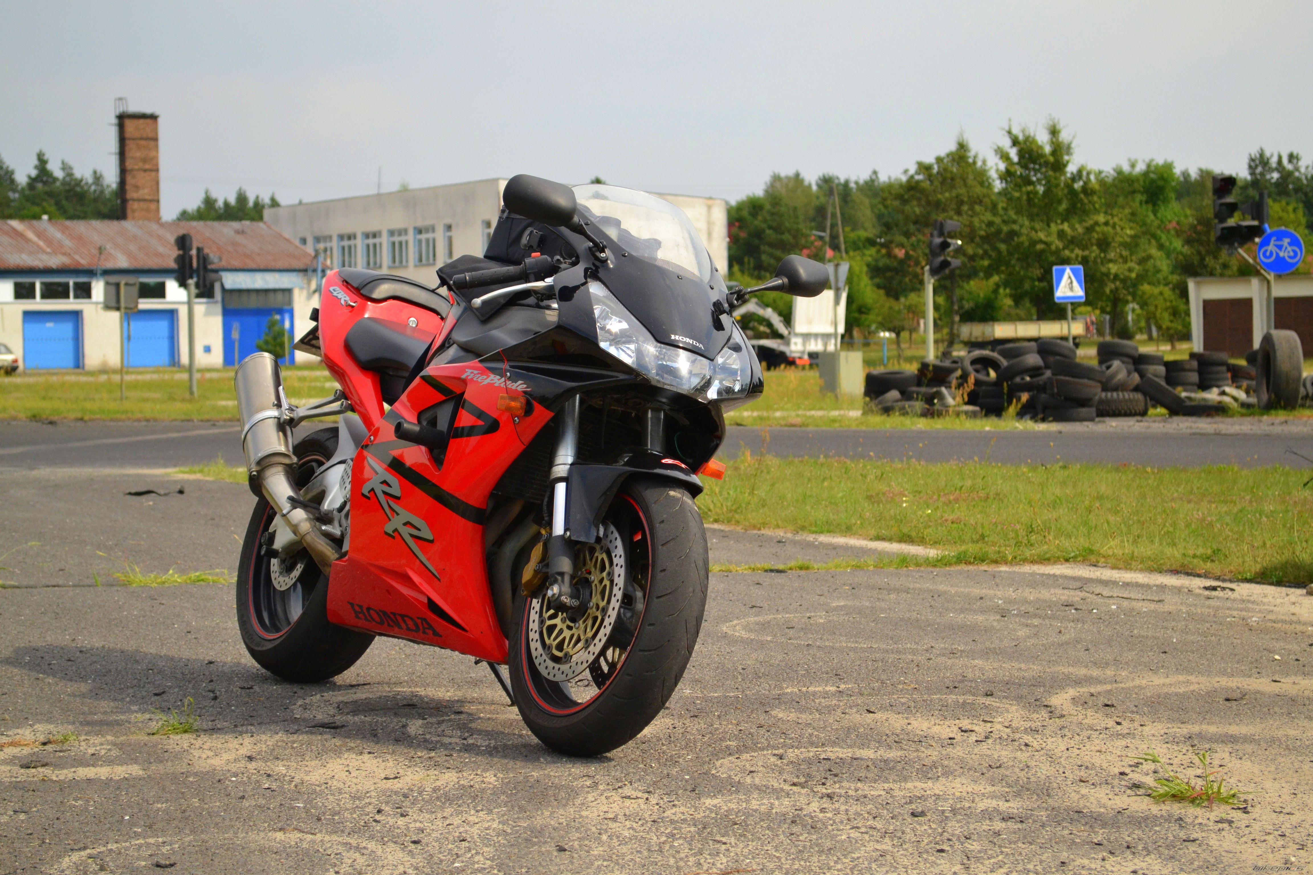 2003 HONDA CBR 954RR | Picture 2715546 motorcycle photo