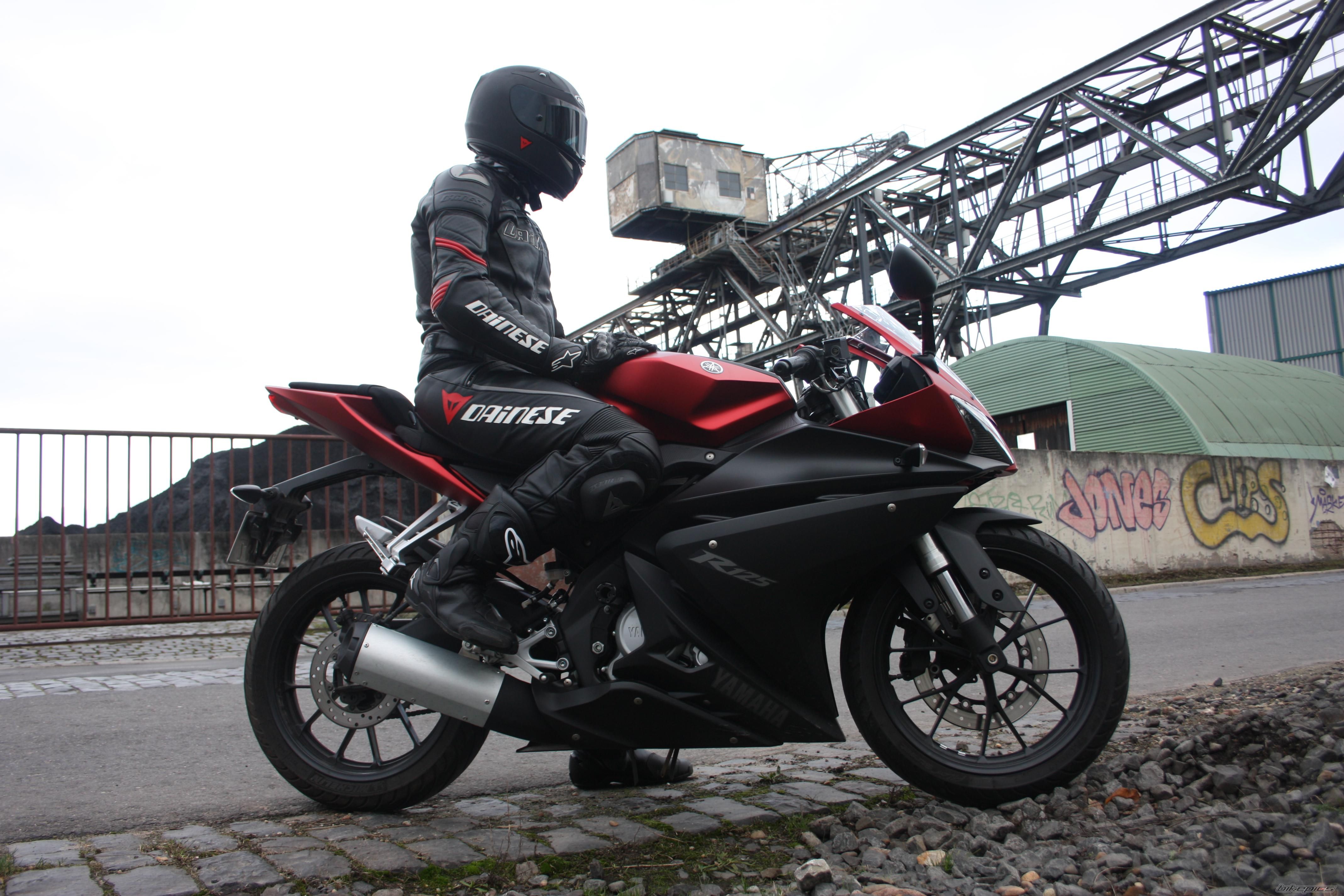 2014 YAMAHA YZF R125 | Picture 2715772 motorcycle photo