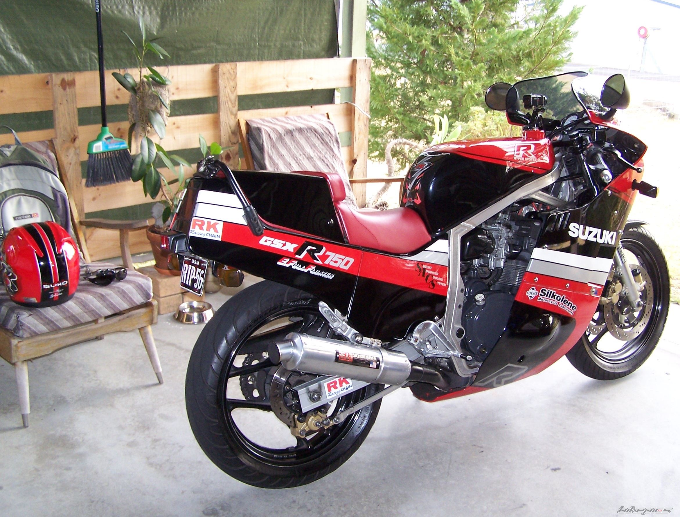 1985 SUZUKI GSX R 750 | Picture 2716485 motorcycle photo