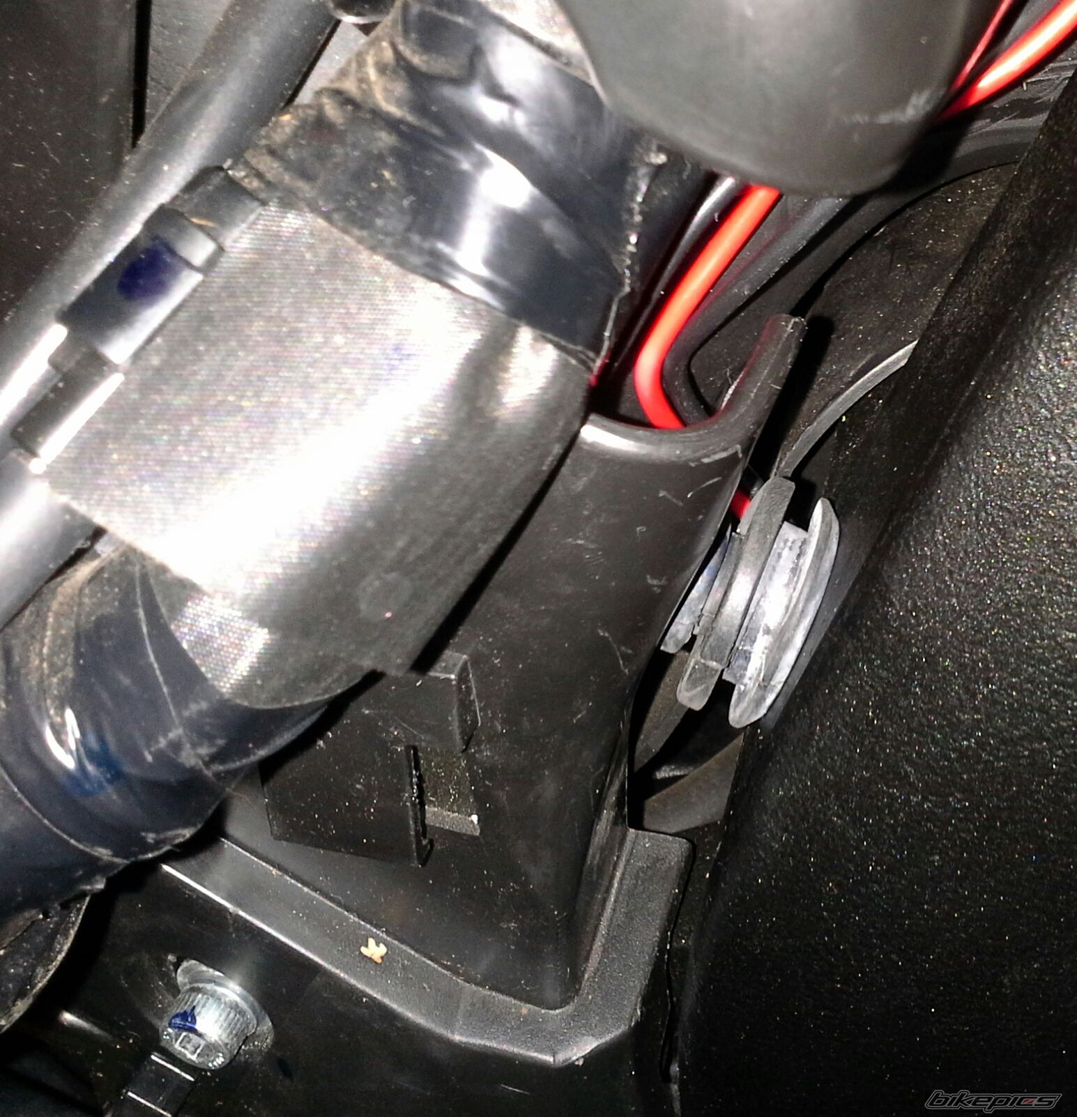 2009 YAMAHA VMAX 1700 | Picture 2716670 motorcycle photo