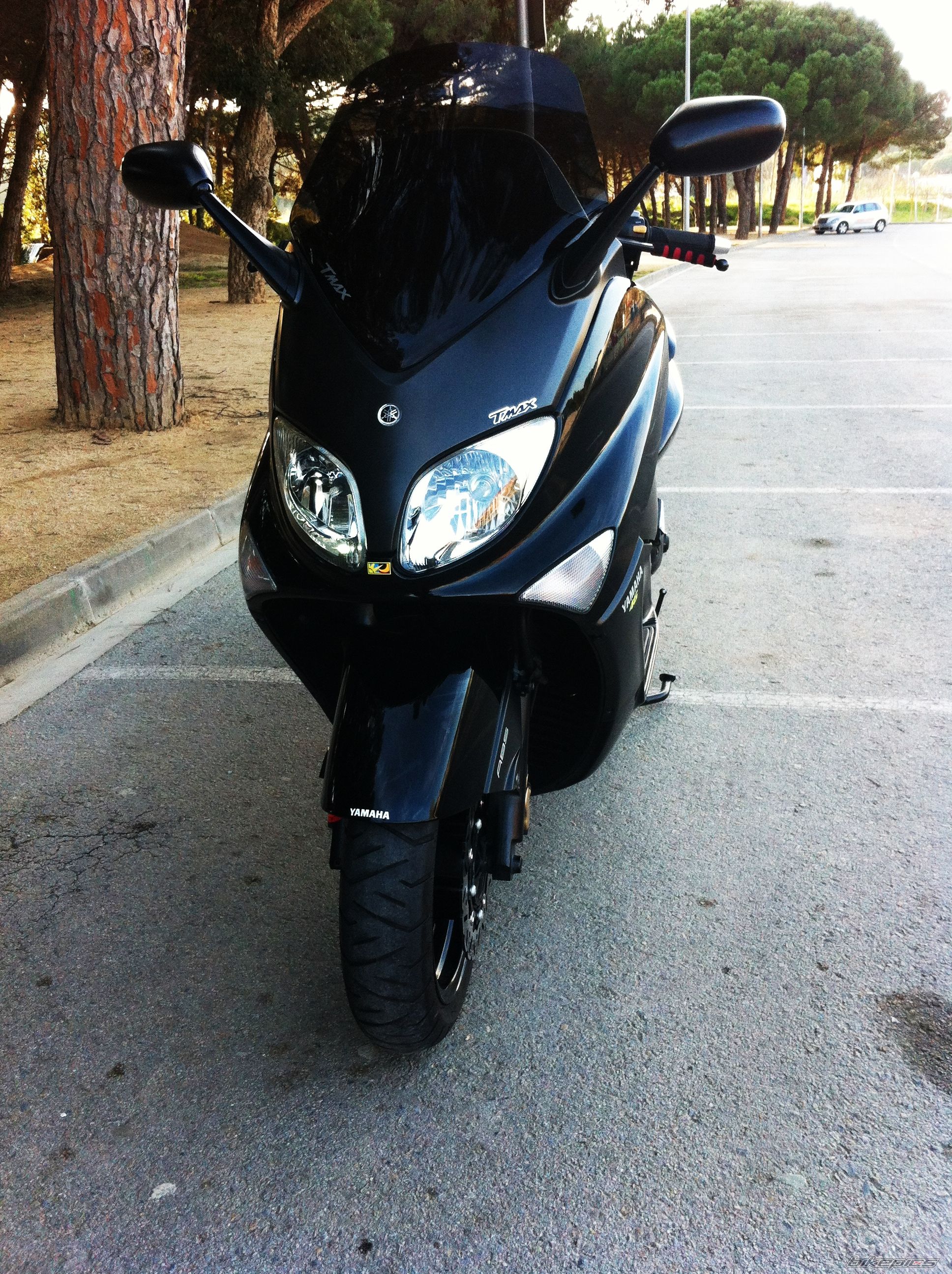 2006 YAMAHA TMAX 500 | Picture 2719547 motorcycle photo