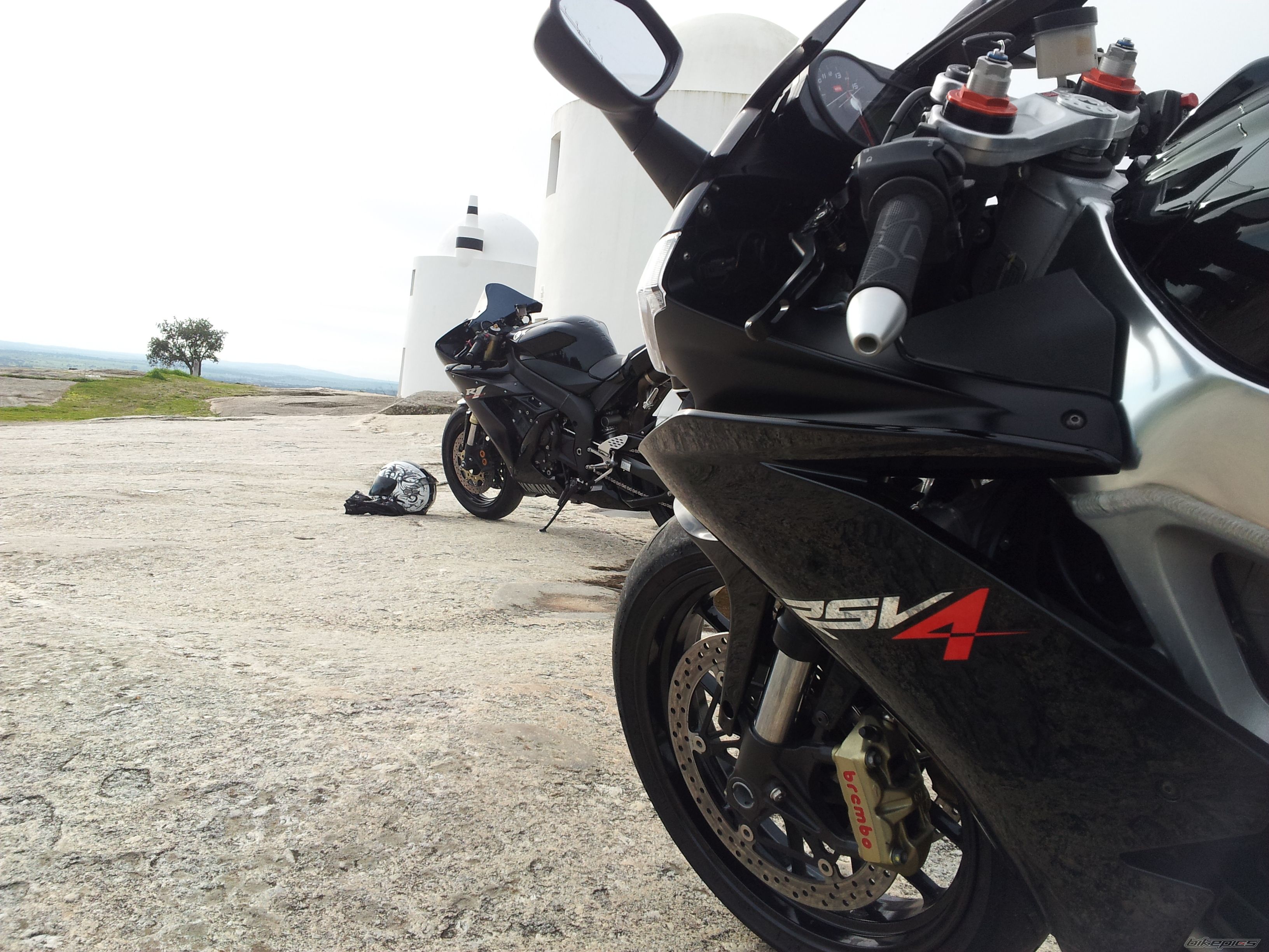 1991 SUZUKI GSX R 1100 | Picture 2719727 motorcycle photo