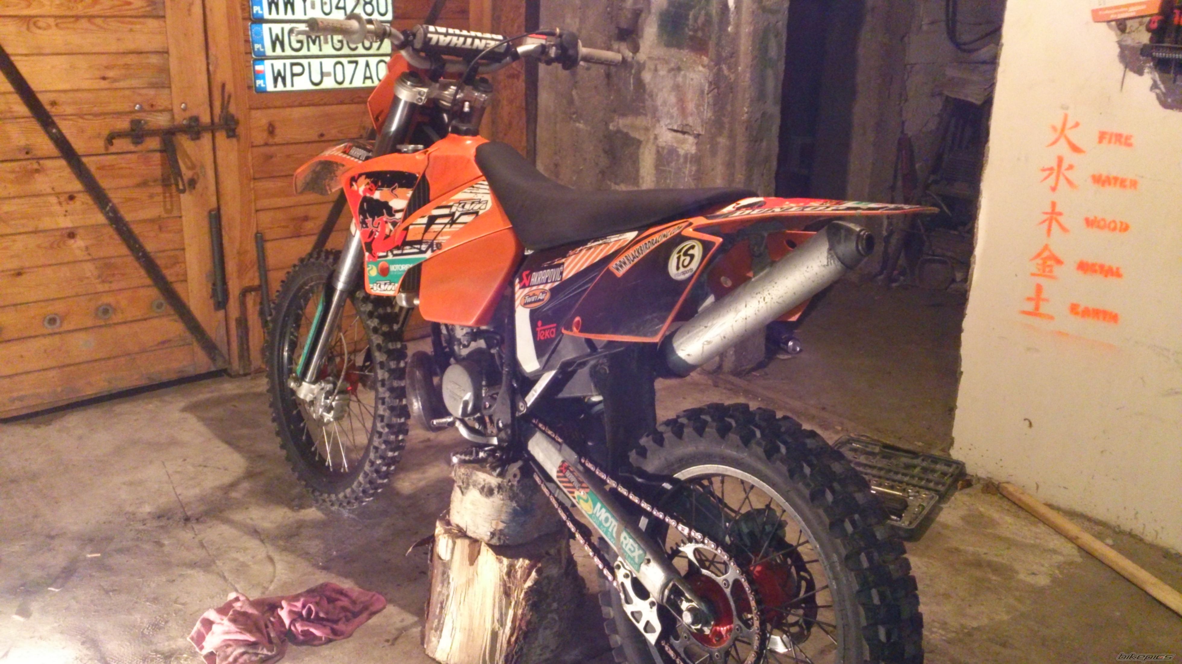 2004 KTM 200 SX | Picture 2720160 motorcycle photo