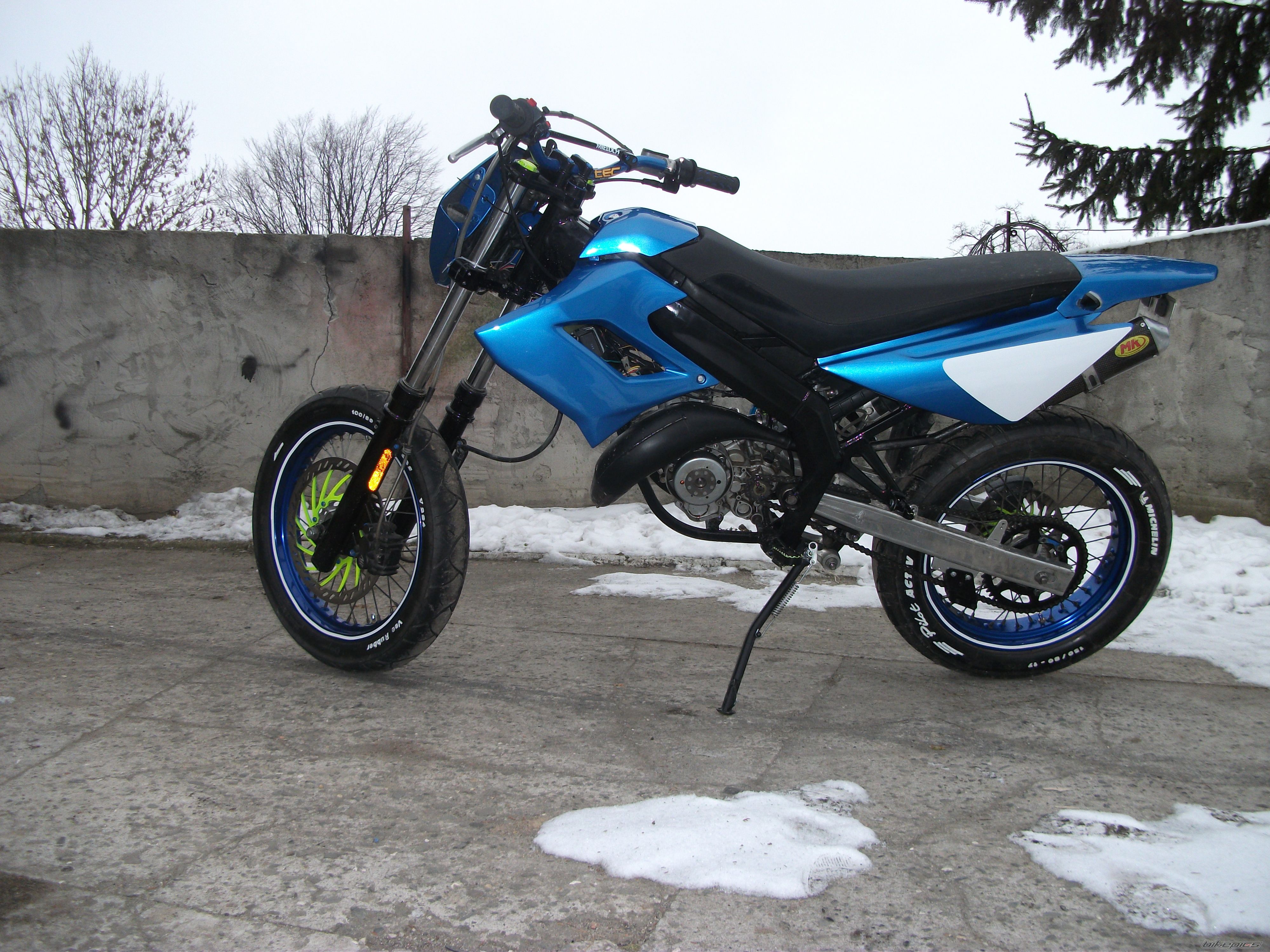 2004 DERBI SENDA DRD SM 50 | Picture 2722549 motorcycle photo