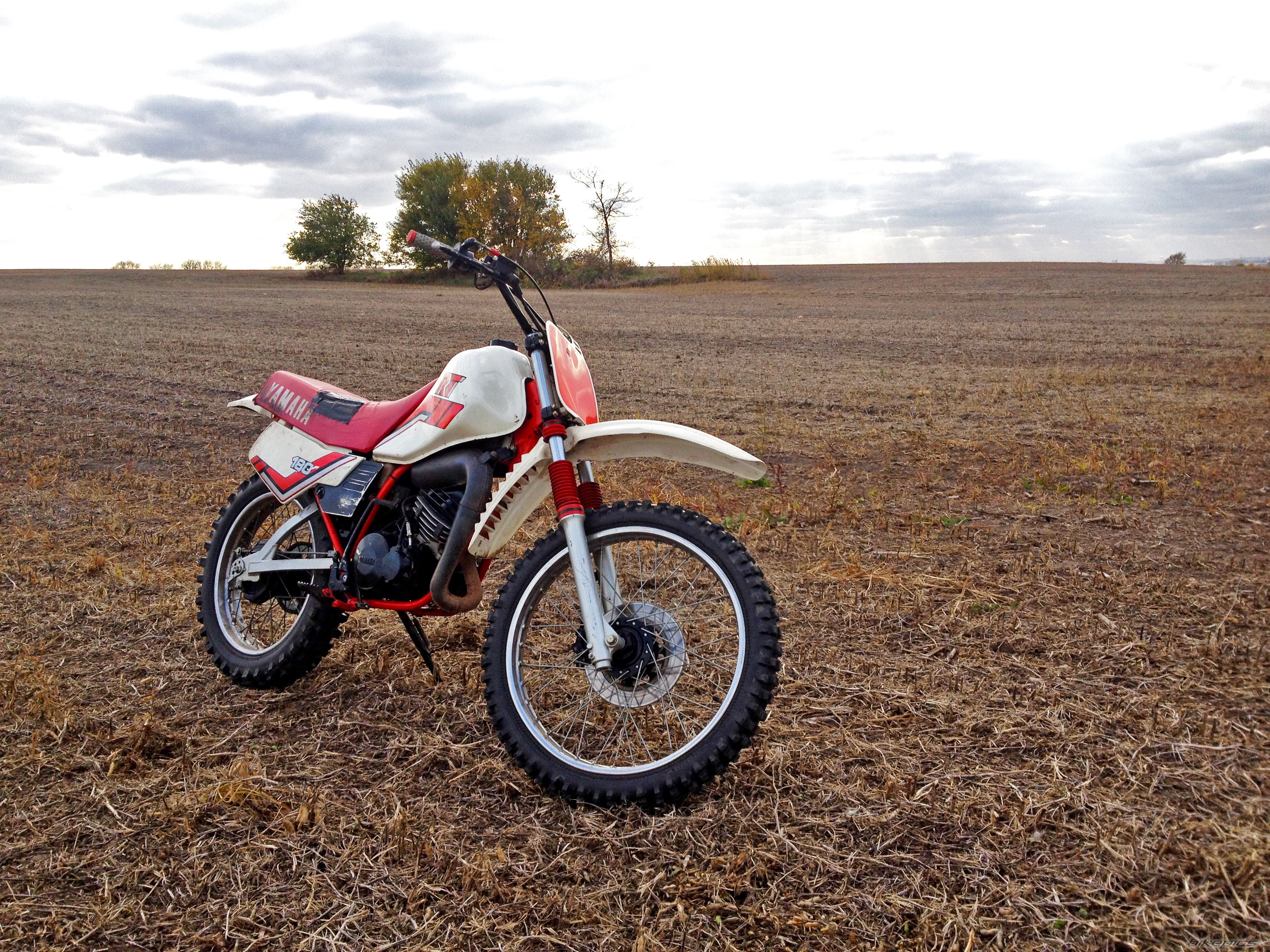 1990 YAMAHA RT 180 | Picture 2722622 motorcycle photo