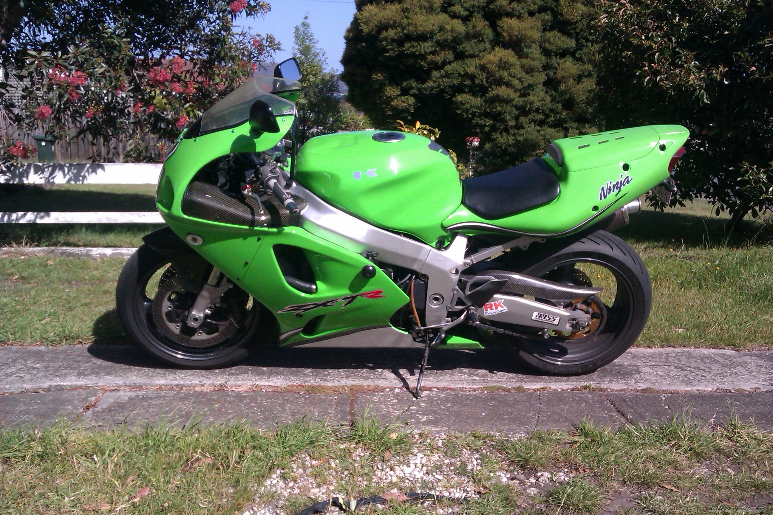 1998 KAWASAKI ZX 7R | Picture 2723759 motorcycle photo