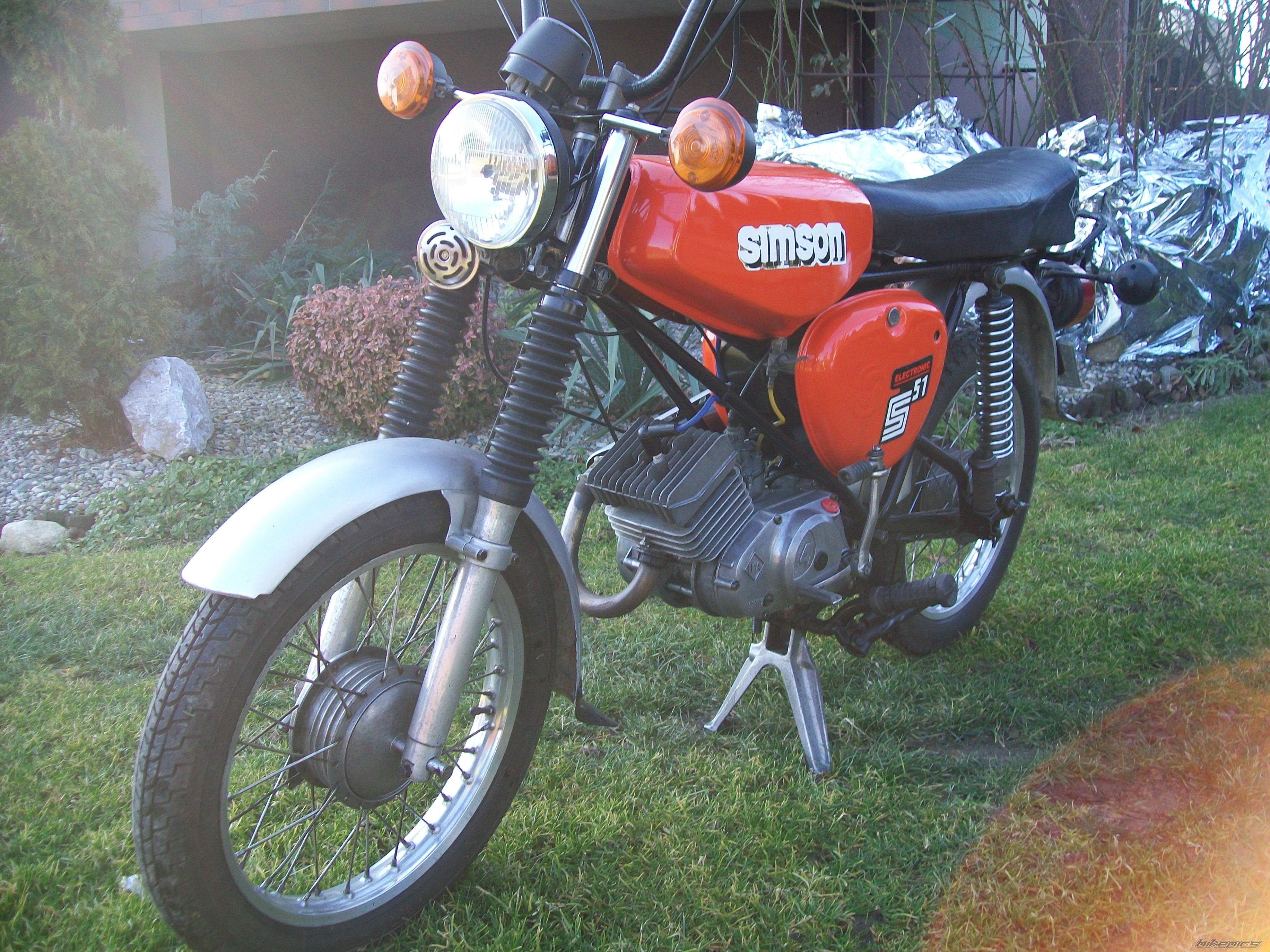 1990 SIMSON S51 ENDURO | Picture 2724523 motorcycle photo