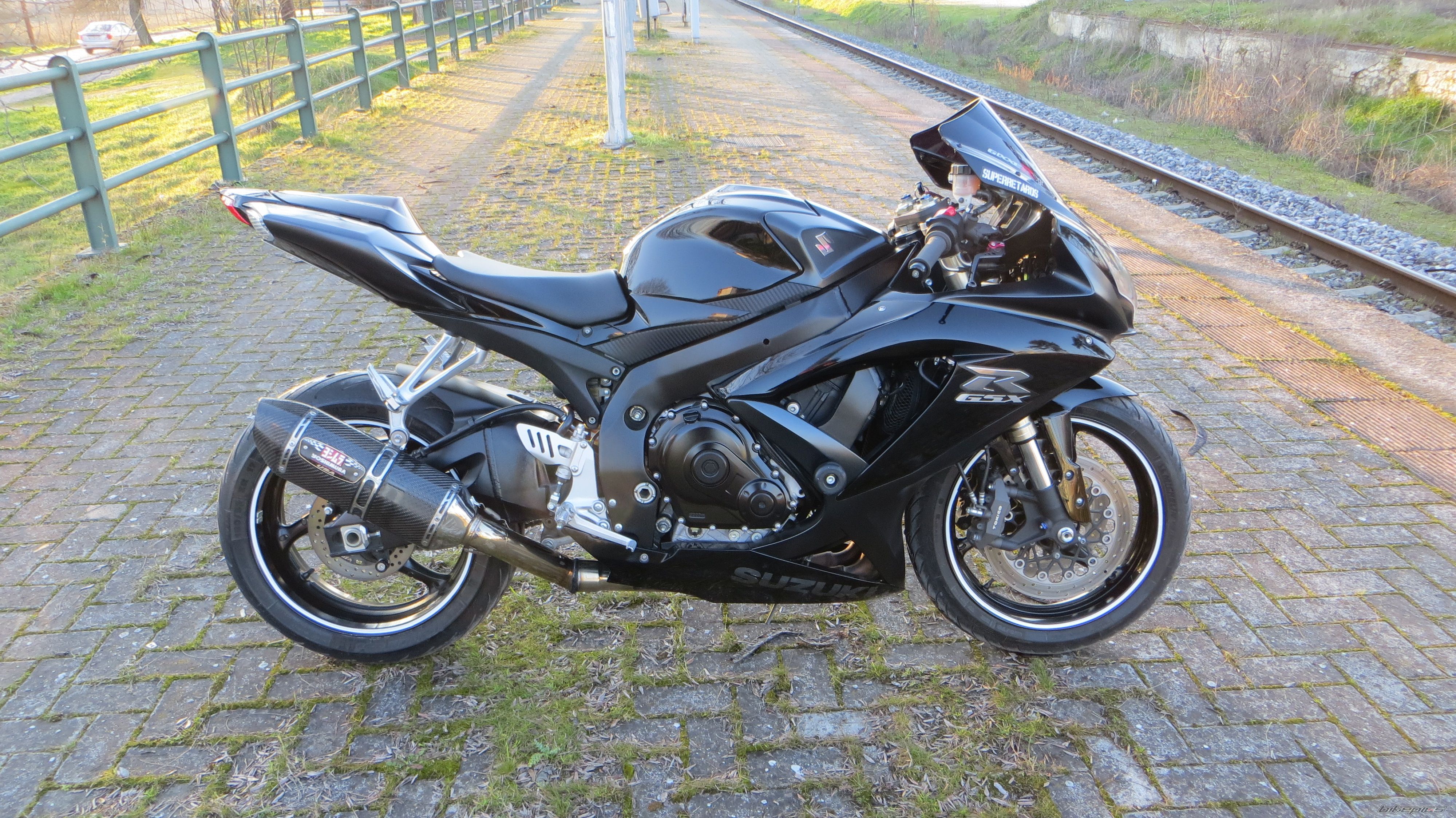 2014 SUZUKI GSX R 600 | Picture 2724833 motorcycle photo